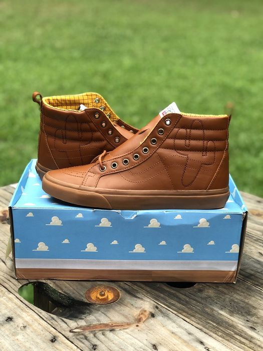 Vans sk8 hi 2024 toy story woody