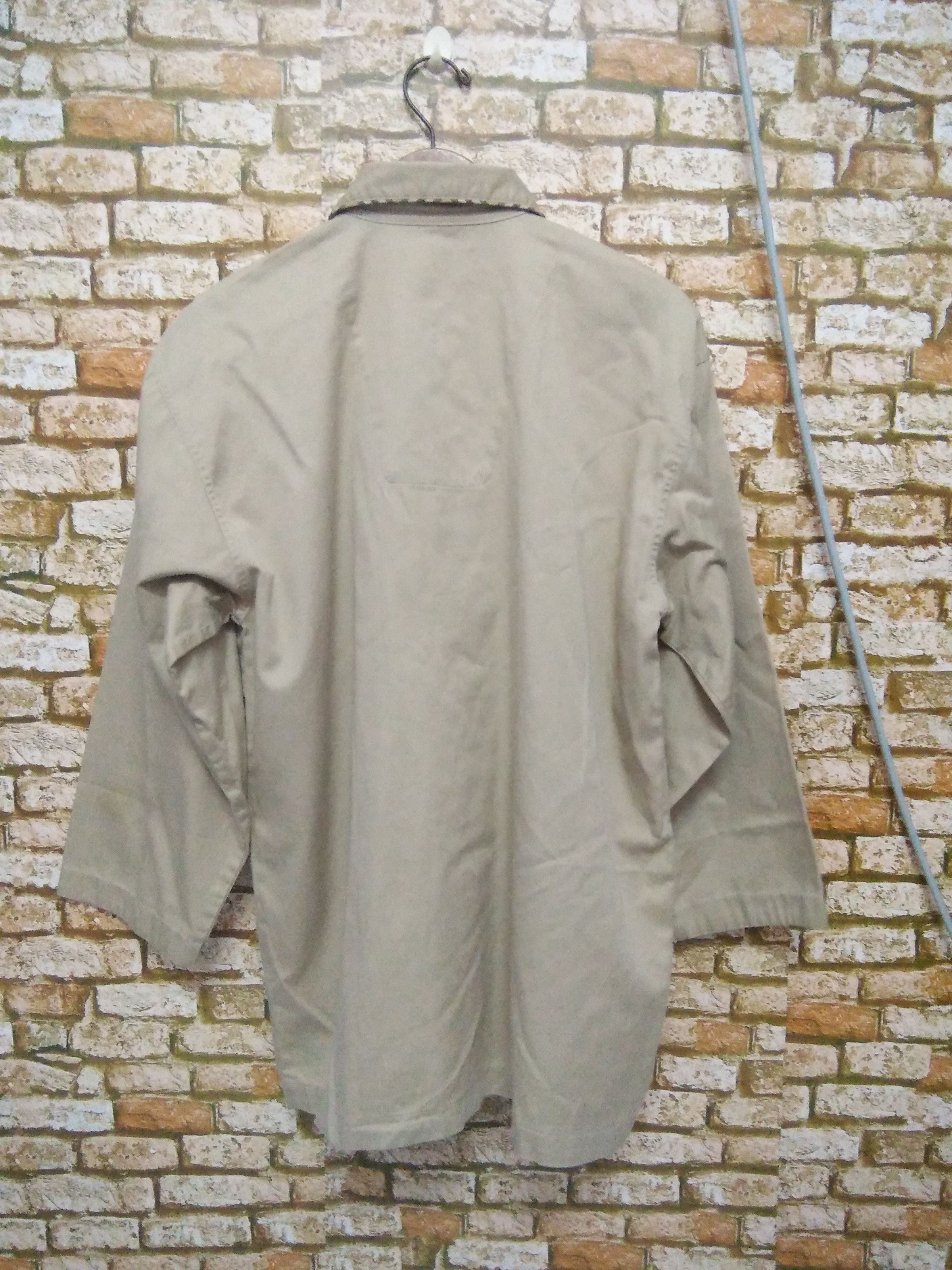 Burberry BURBERRY LIGHT JACKET SHIRT BUTTON NOVA CHECK (A518) Size US M / EU 48-50 / 2 - 3 Thumbnail