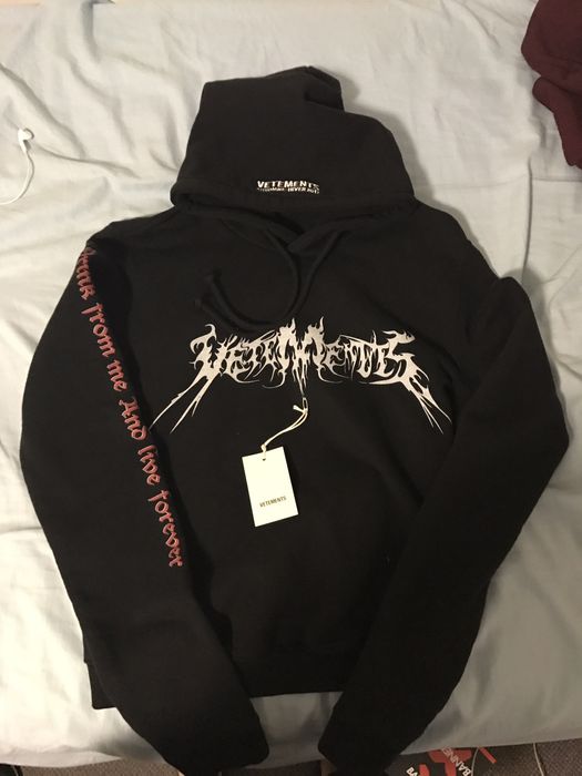 Vetements on sale darkness hoodie