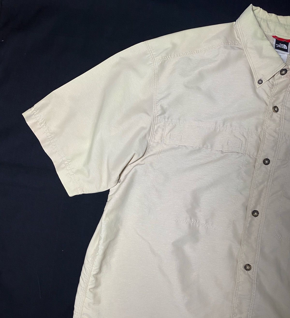 The North Face The North Face Button Up Shirt Size US L / EU 52-54 / 3 - 4 Thumbnail