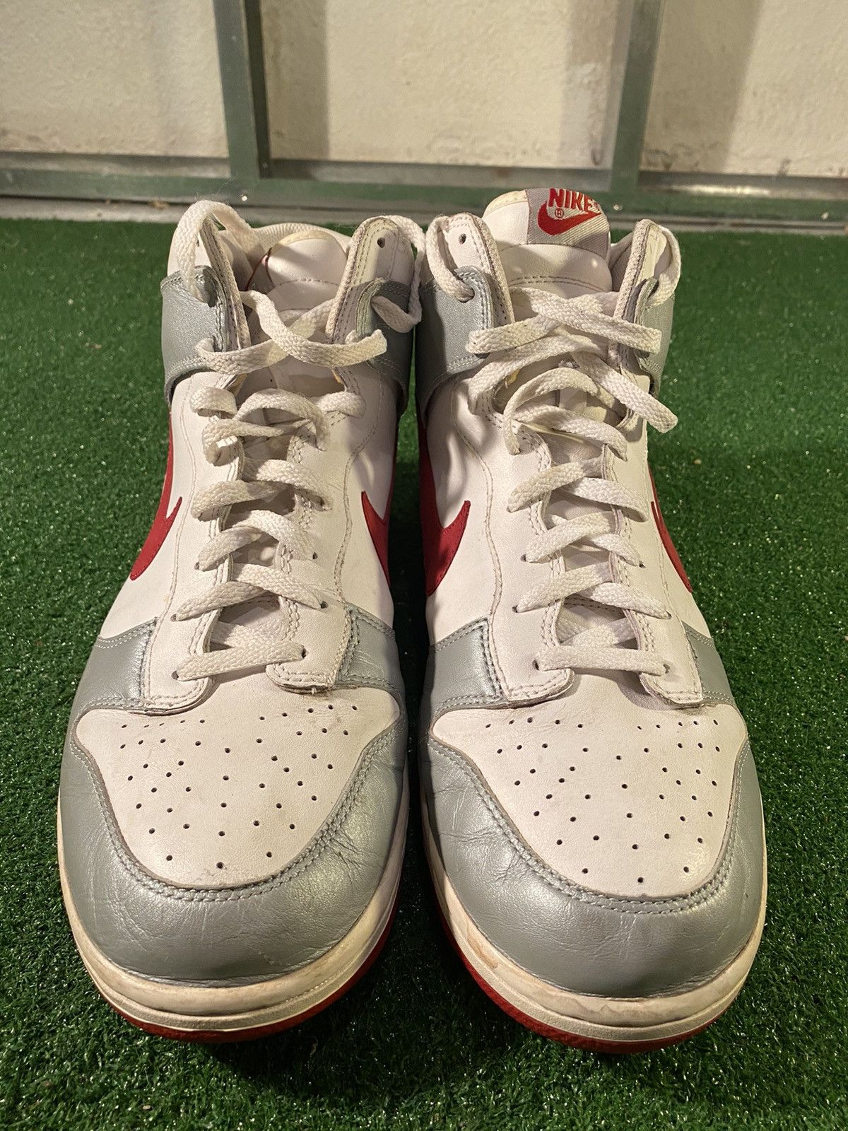 Nike VINTAGE RARE NIKE Dunk HighSilver Varsity Red White Size US 13 / EU 46 - 2 Thumbnail