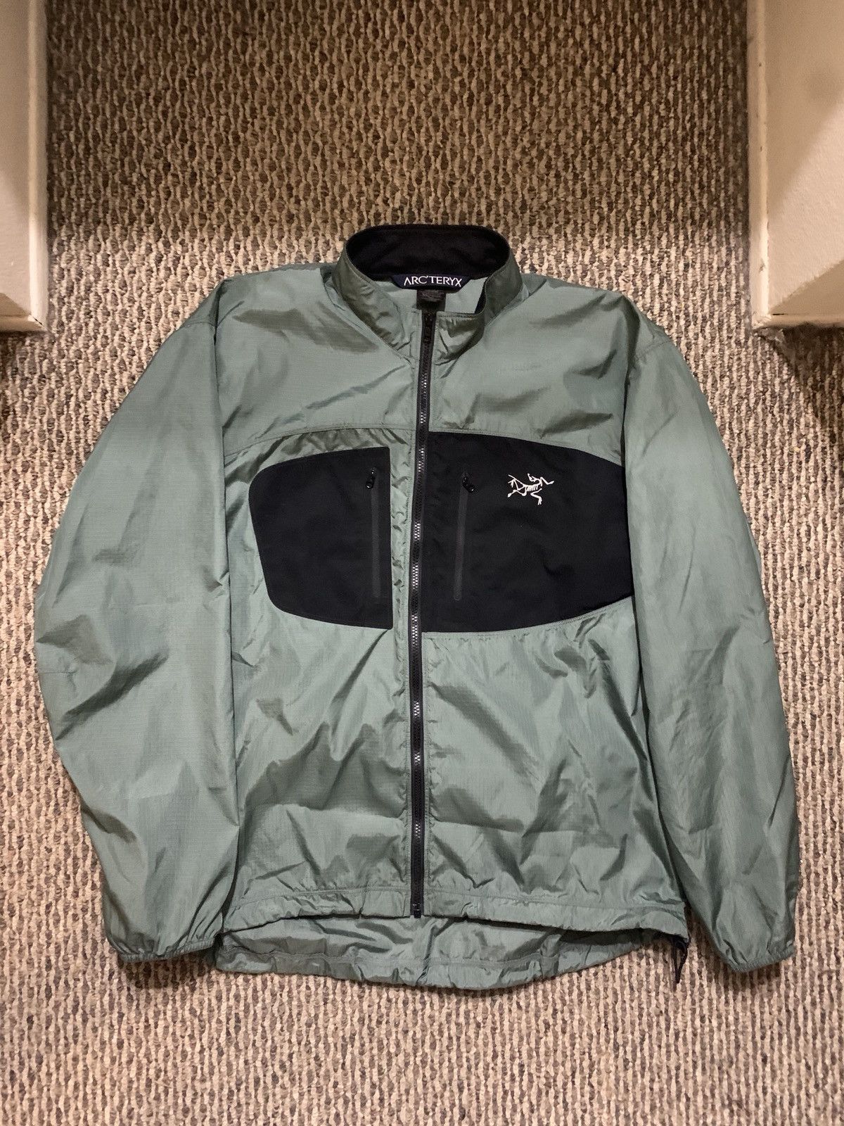 Arc'Teryx Arc'teryx Vintage TAU Light Jacket | Grailed