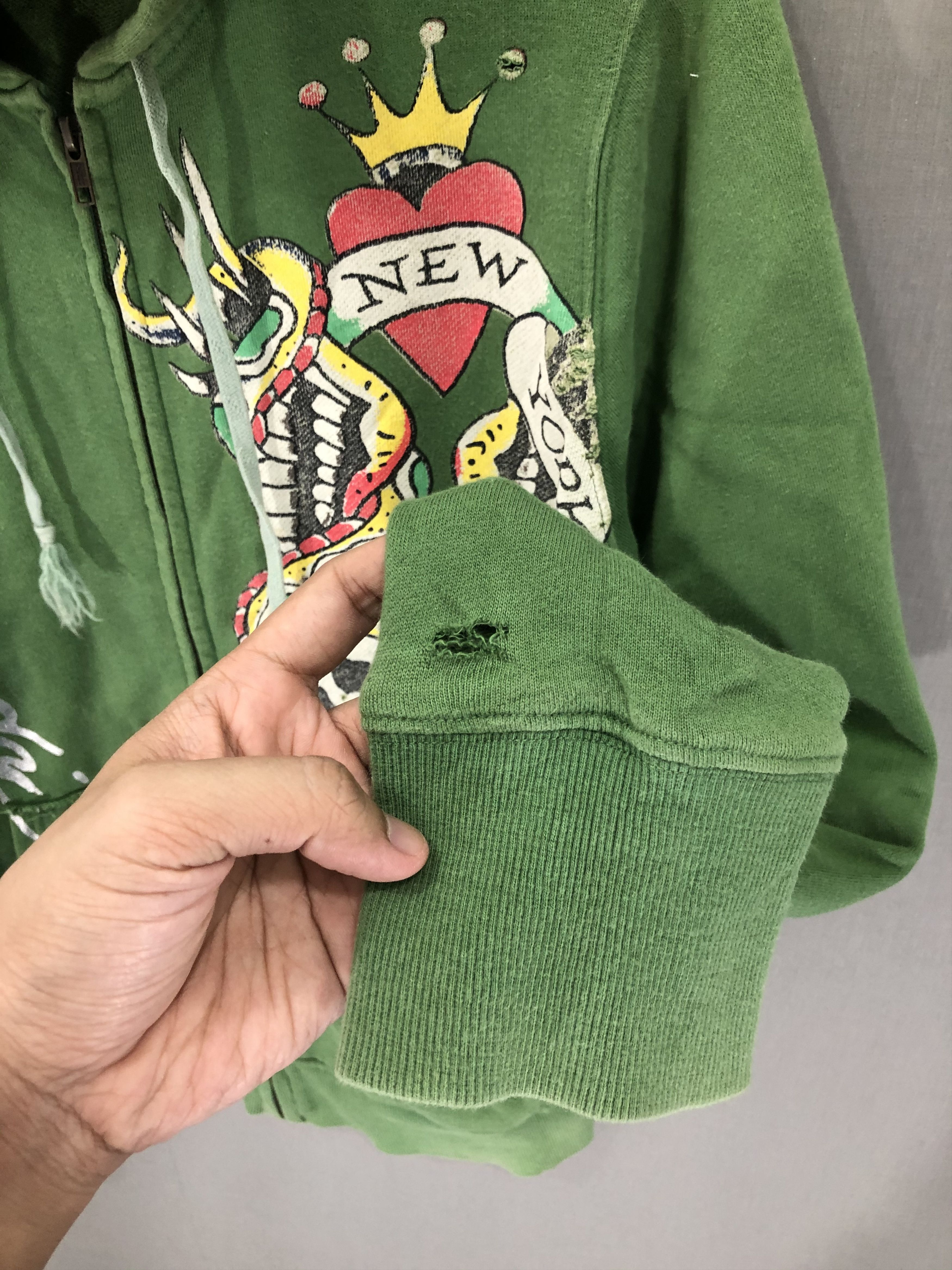 Ed Hardy Ed Hardy Sweater Hoodie Medium #5090-3-193 Size US M / EU 48-50 / 2 - 4 Thumbnail