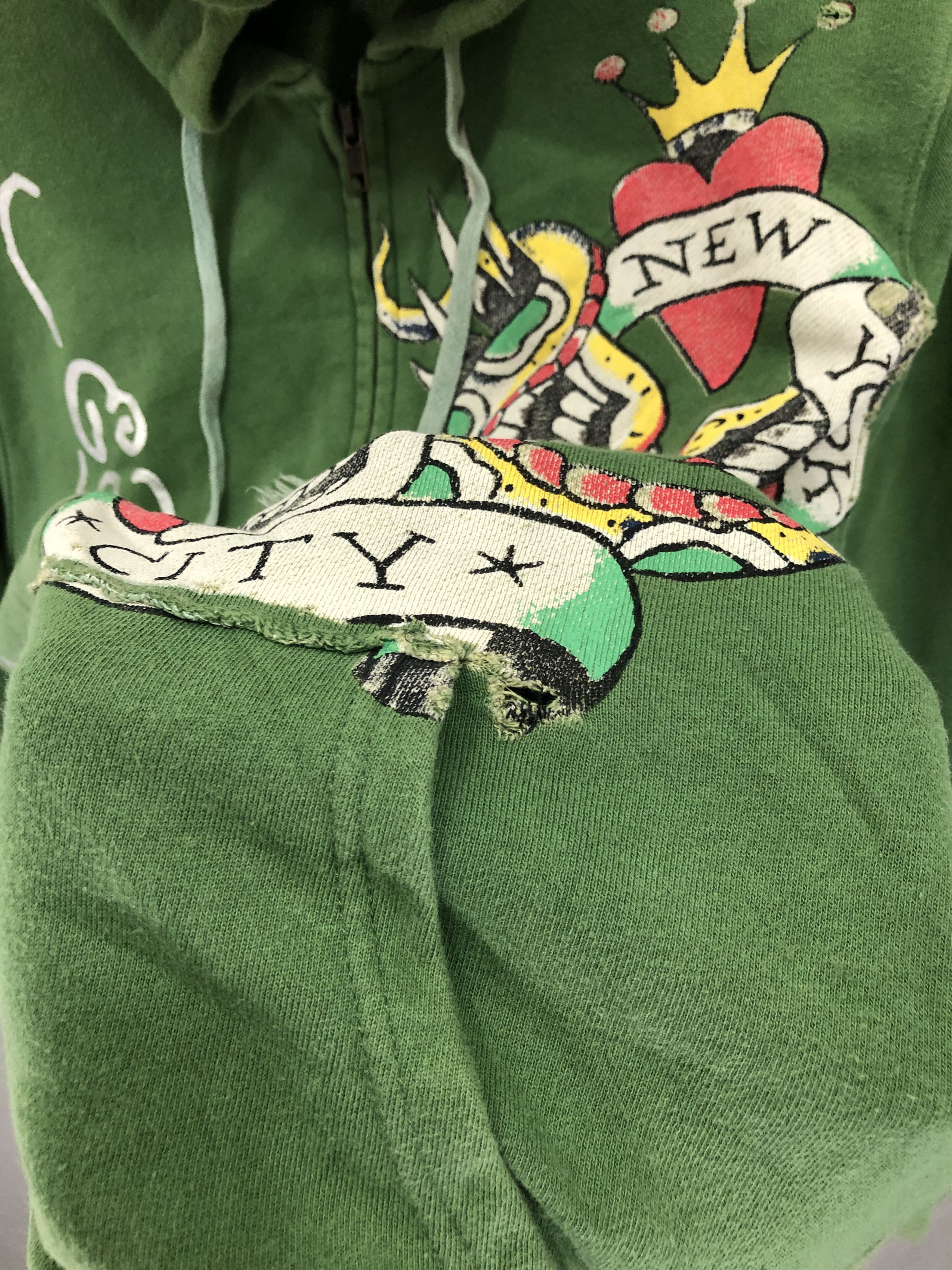 Ed Hardy Ed Hardy Sweater Hoodie Medium #5090-3-193 Size US M / EU 48-50 / 2 - 3 Thumbnail