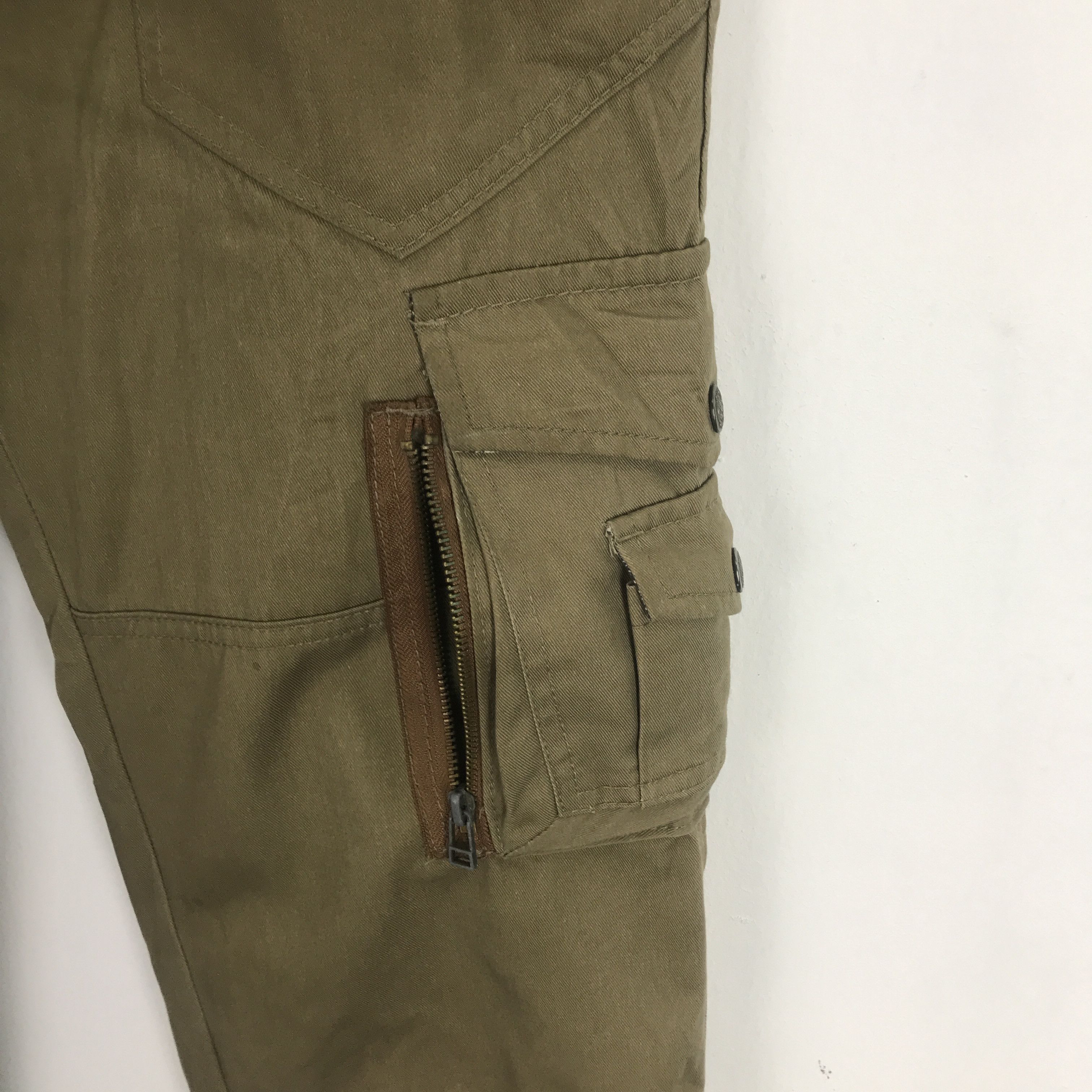 Japanese Brand 🔥DOUBLE FOCUS CARGO PANT 11 MULTIPOCKET TACTICAL PANT Size US 32 / EU 48 - 5 Thumbnail