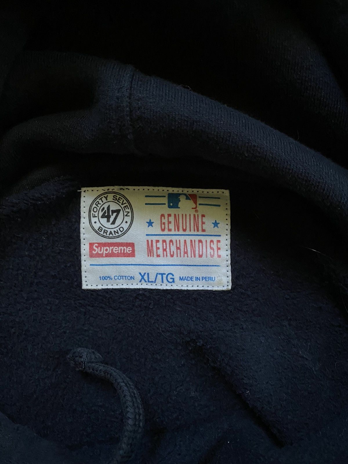 Supreme Yankees Hoodie Size US XL / EU 56 / 4 - 7 Thumbnail