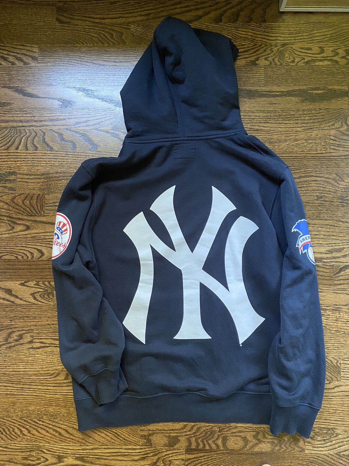 Supreme Yankees Hoodie Size US XL / EU 56 / 4 - 2 Thumbnail