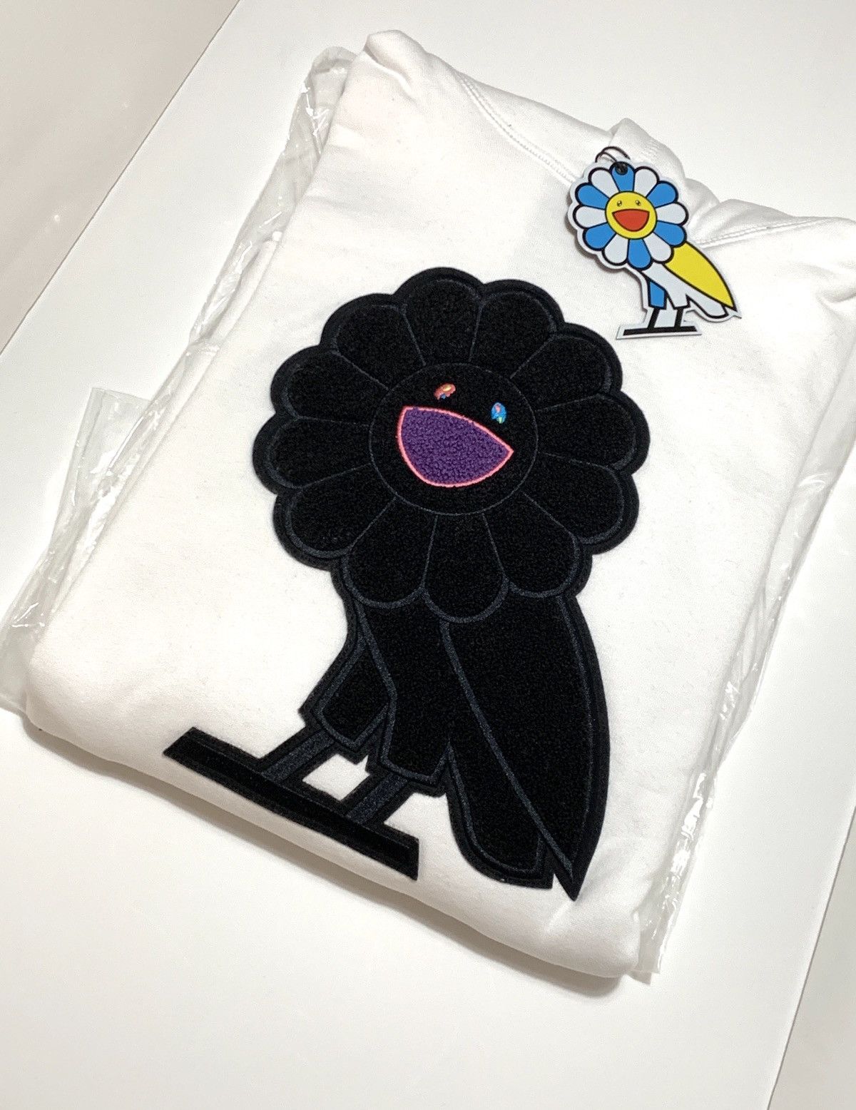 Drake OVO X TAKASHI MURAKAMI BUNDLE DEAL 2018/ Size US L / EU 52-54 / 3 - 3 Thumbnail