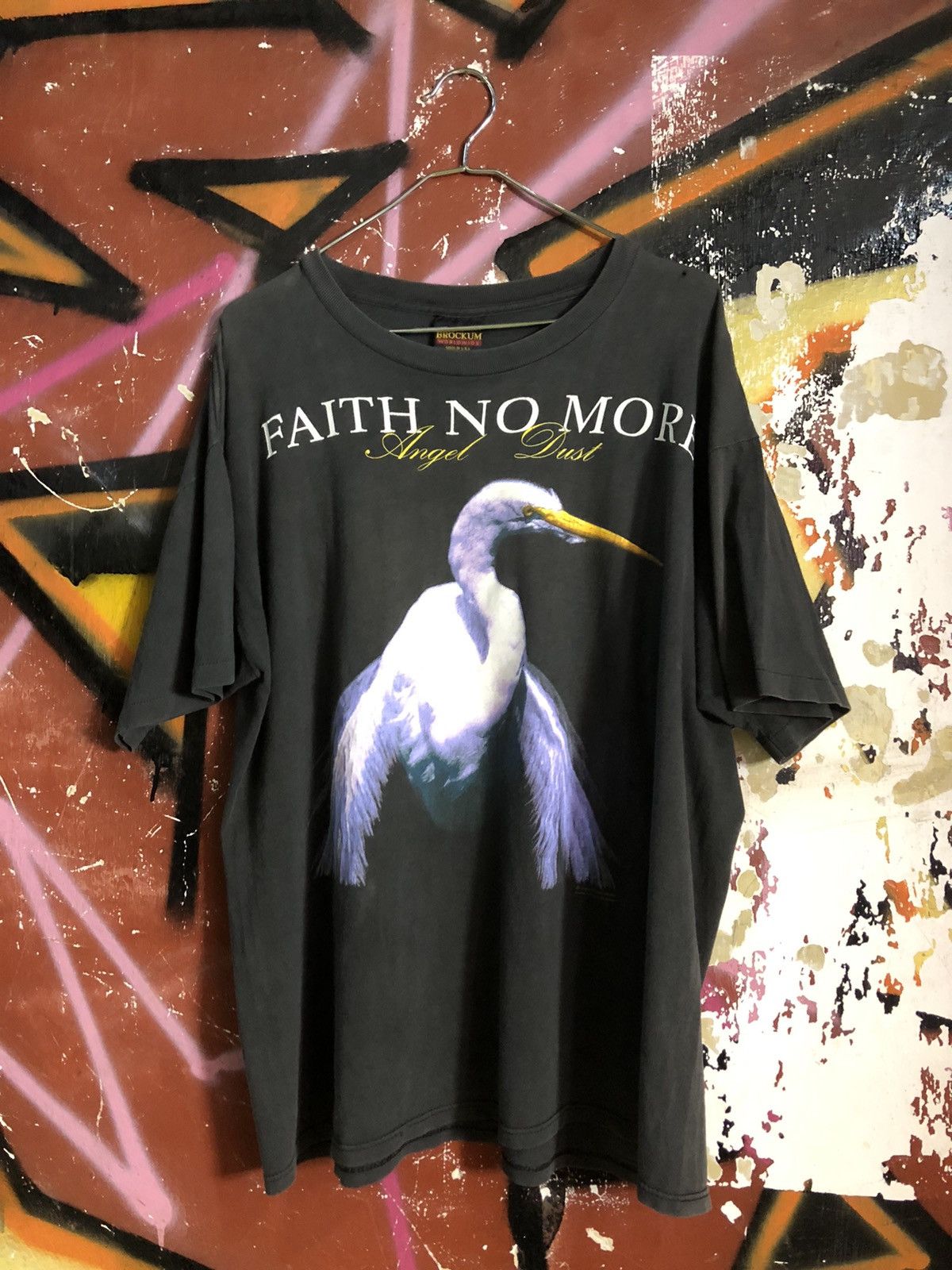 Vintage FAITH NO MORE “ANGEL DUST”TOUR 92-93 VINTAGE T SHIRT | Grailed