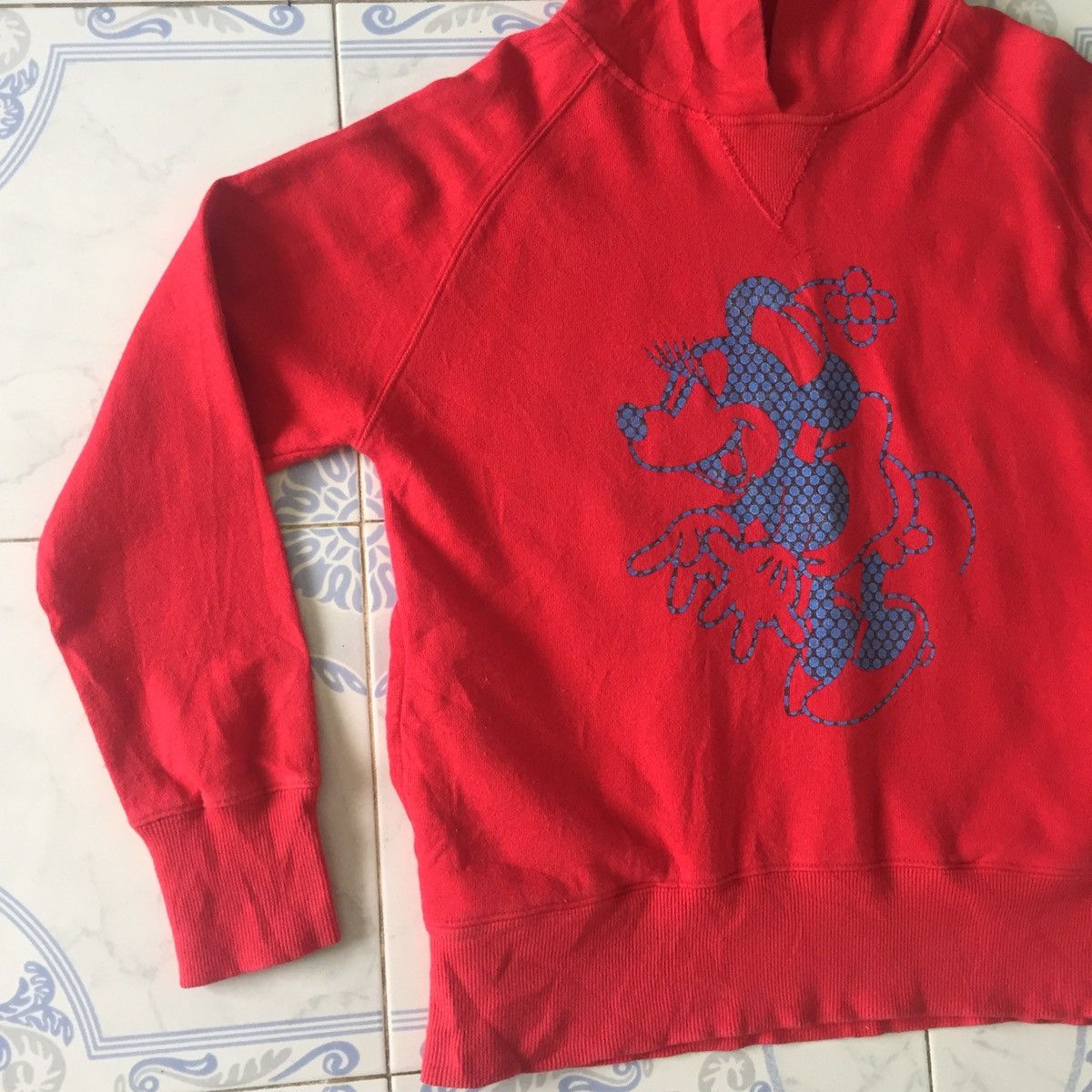 Anime Disney Minnie Mouse Big Printed Sweatshirt Hoodie Size US M / EU 48-50 / 2 - 2 Thumbnail