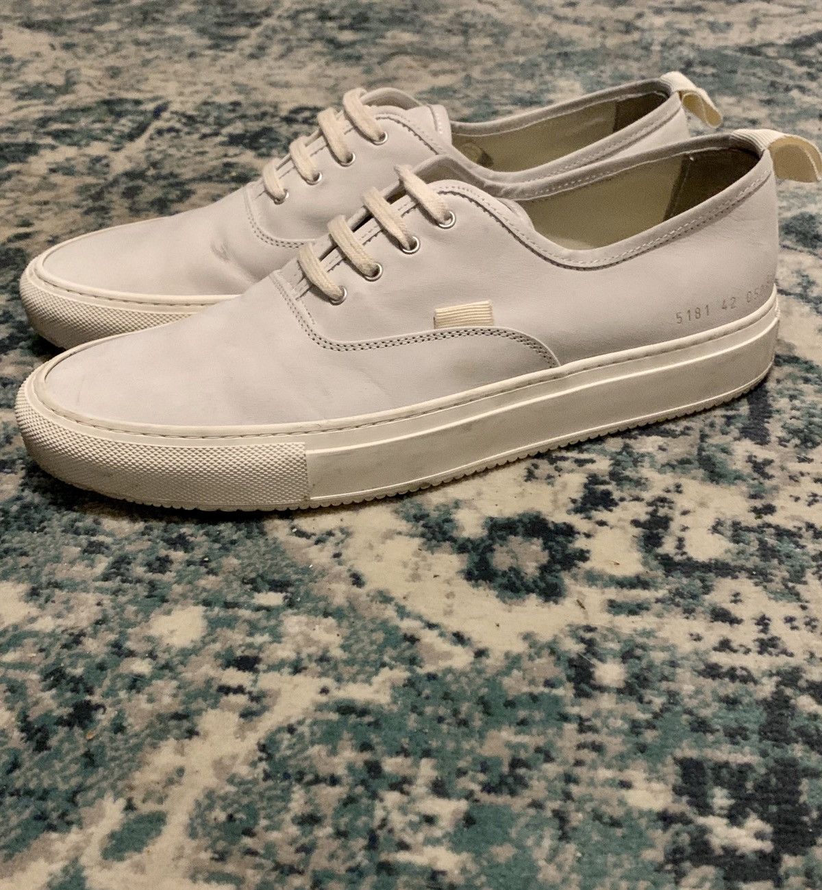 Common projects 4 hole online