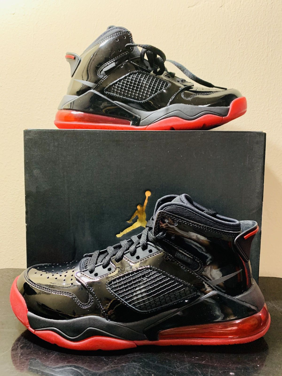 Jordan Brand Nike Jordan Mars 270 Bred Grailed
