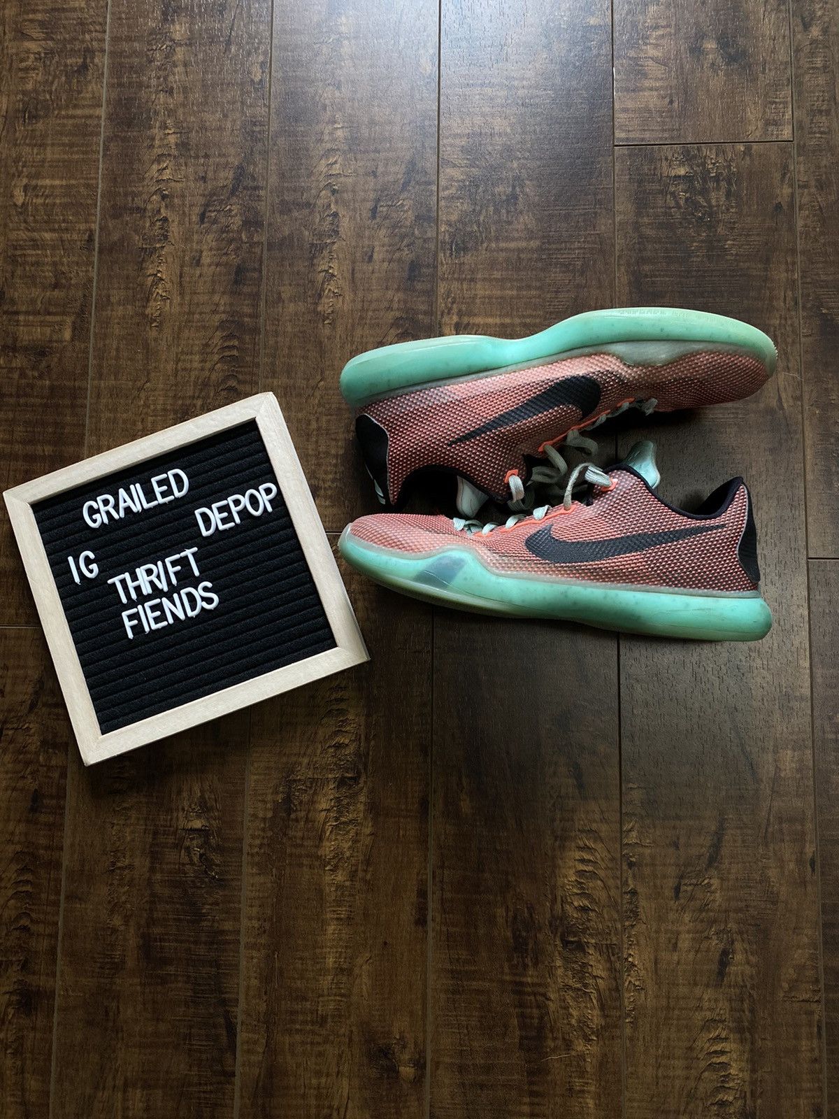 Nike Nike Kobe V Elite Gamma Size 6.5 Kids Size US 6.5 / EU 39-40 - 1 Thumbnail