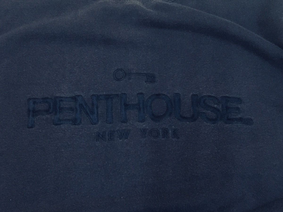 Vintage PENTHOUSE - VINTAGE SPELL OUT EMBROIDERED LOGO SWEATSHIRT Size US L / EU 52-54 / 3 - 6 Thumbnail