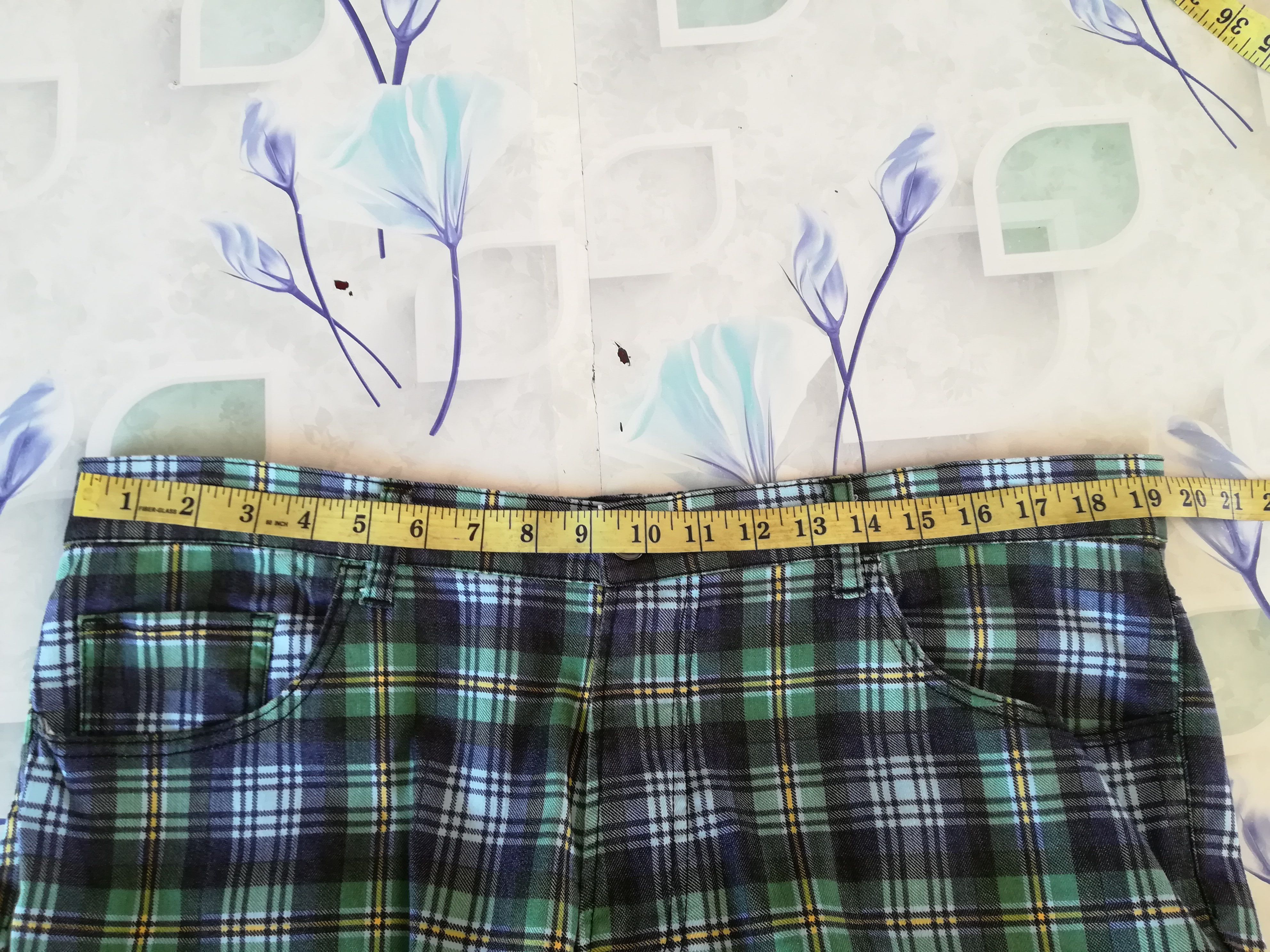 Japanese Brand × Uniqlo Japanese brand Uniqlo Checkered Tartan Punk Trousers Pants Size US 38 / EU 54 - 4 Thumbnail
