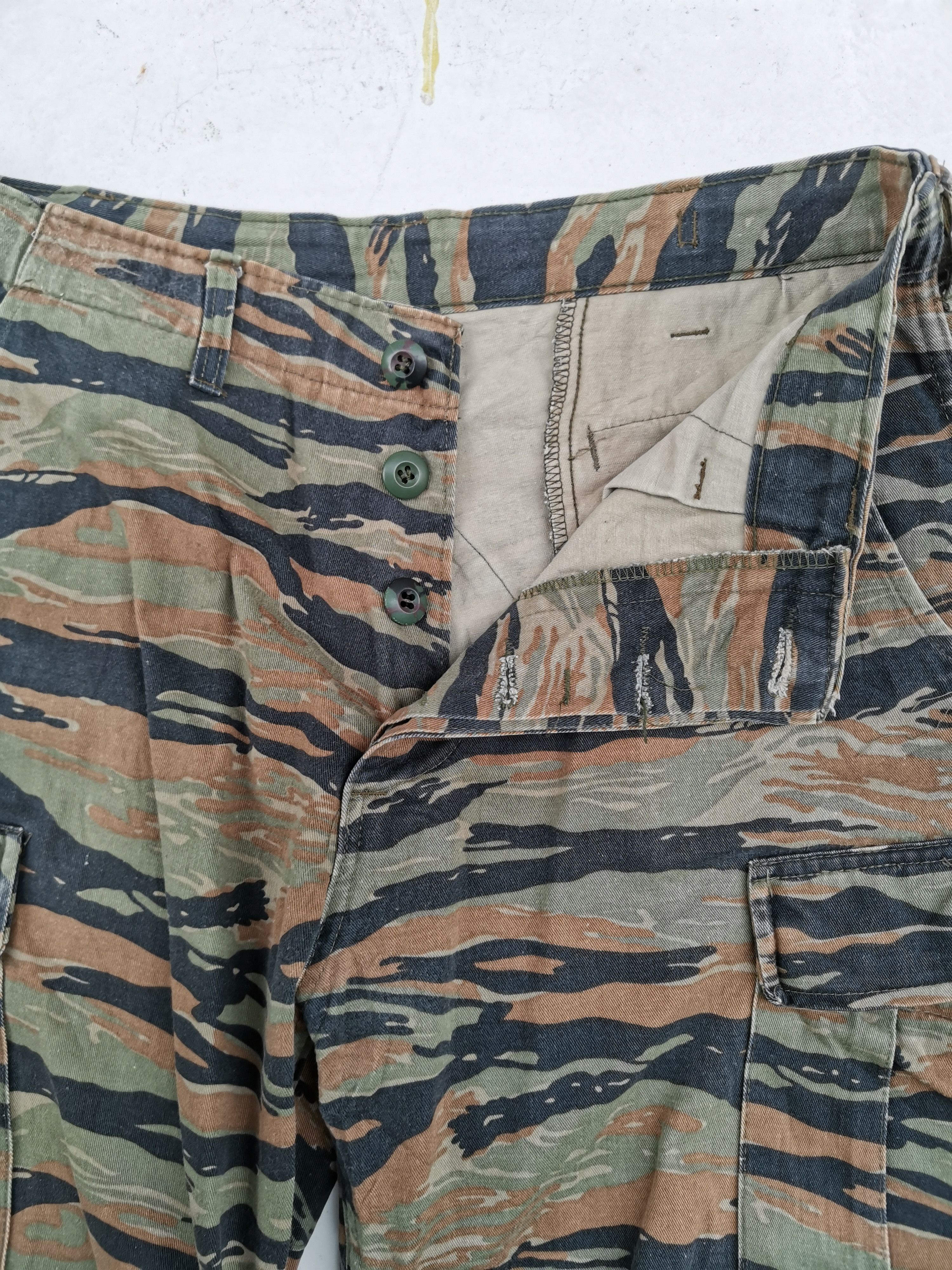 Other Trousers Combat Tactical Cargo Multipocket Military Pants Size US 33 - 7 Thumbnail