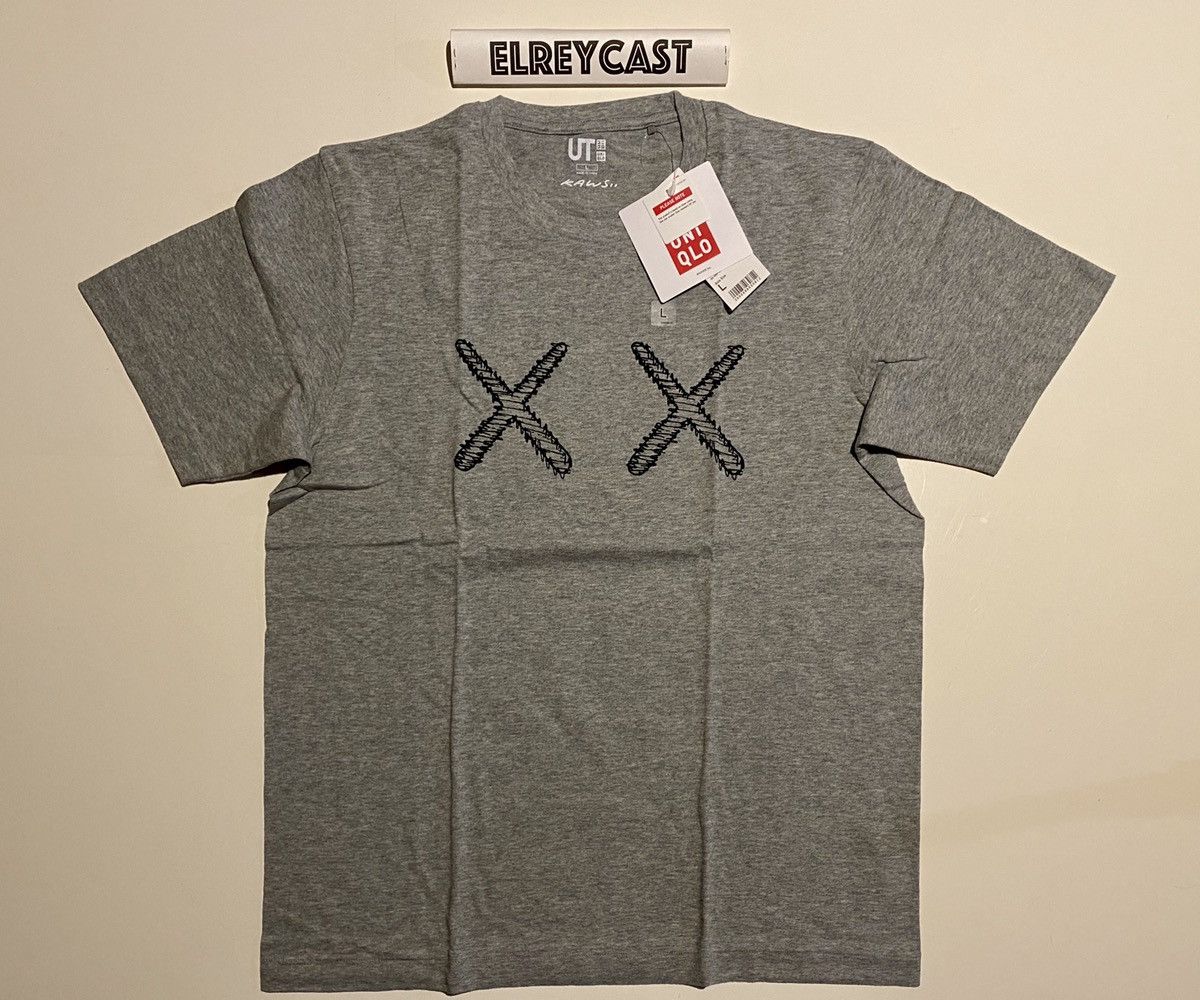 Kaws × Uniqlo Kaws x Uniqlo Graphic Tee Shirt Size US L / EU 52-54 / 3 - 4 Thumbnail