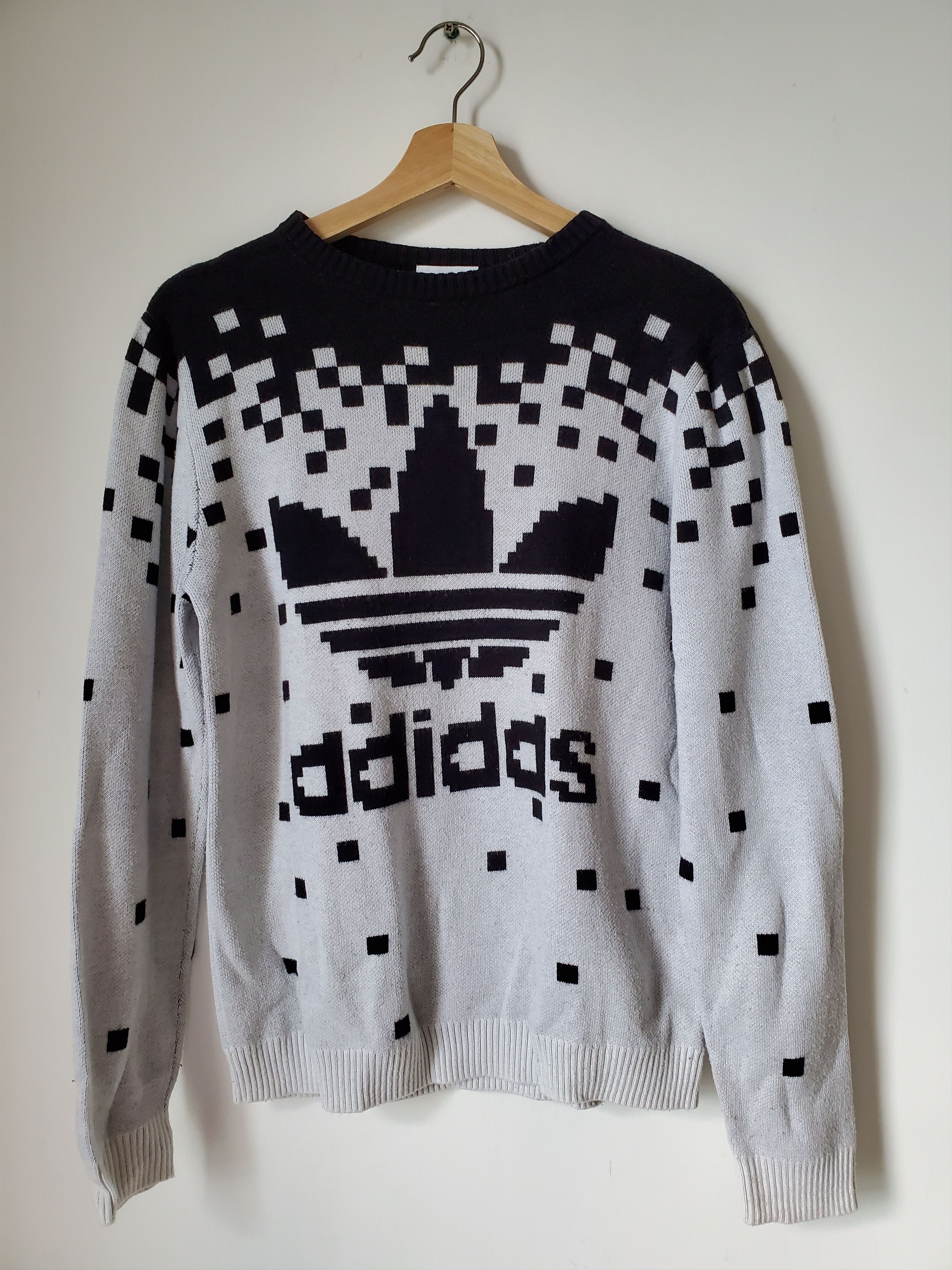 トップス Jeremy Scott x adidas TV Cardigan adidas ORIGINALS WOMEN'S JEREMY SCOTT MONOGRAM CROP TRACK TOP