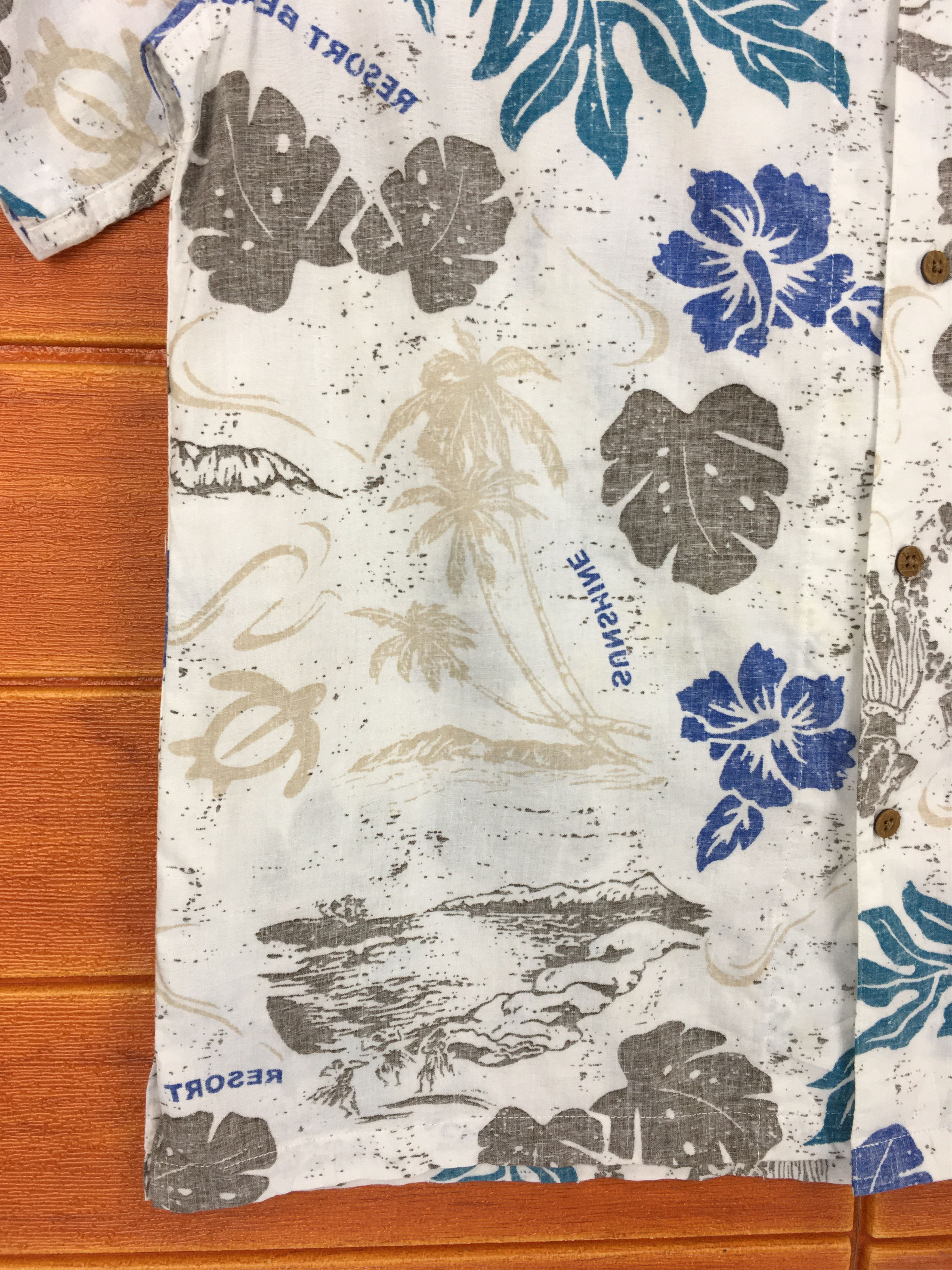 Japanese Brand Japanese Hawaiian ROUSHATTE Reverse Print Flowers Hula Size US M / EU 48-50 / 2 - 3 Thumbnail