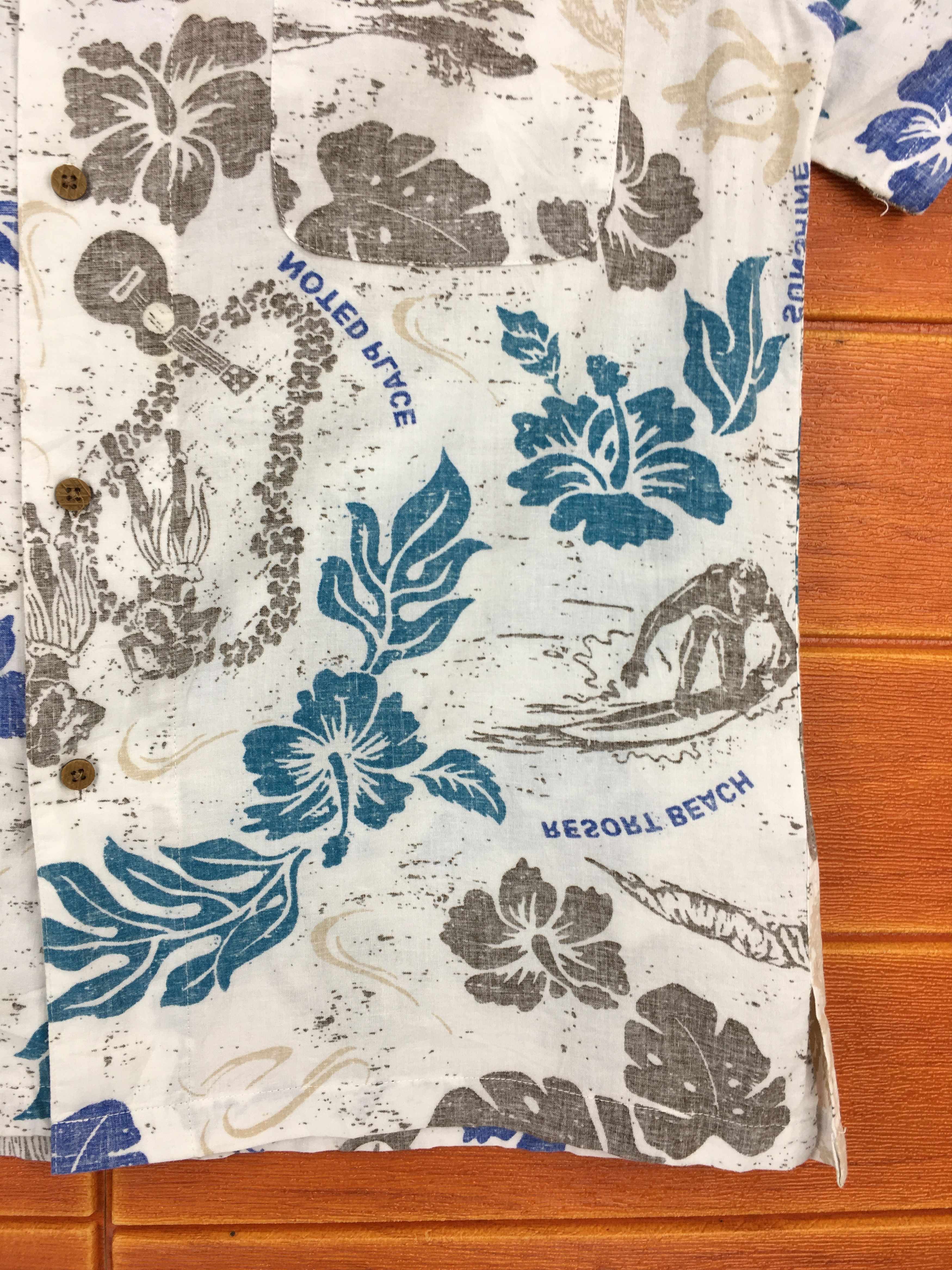 Japanese Brand Japanese Hawaiian ROUSHATTE Reverse Print Flowers Hula Size US M / EU 48-50 / 2 - 4 Thumbnail