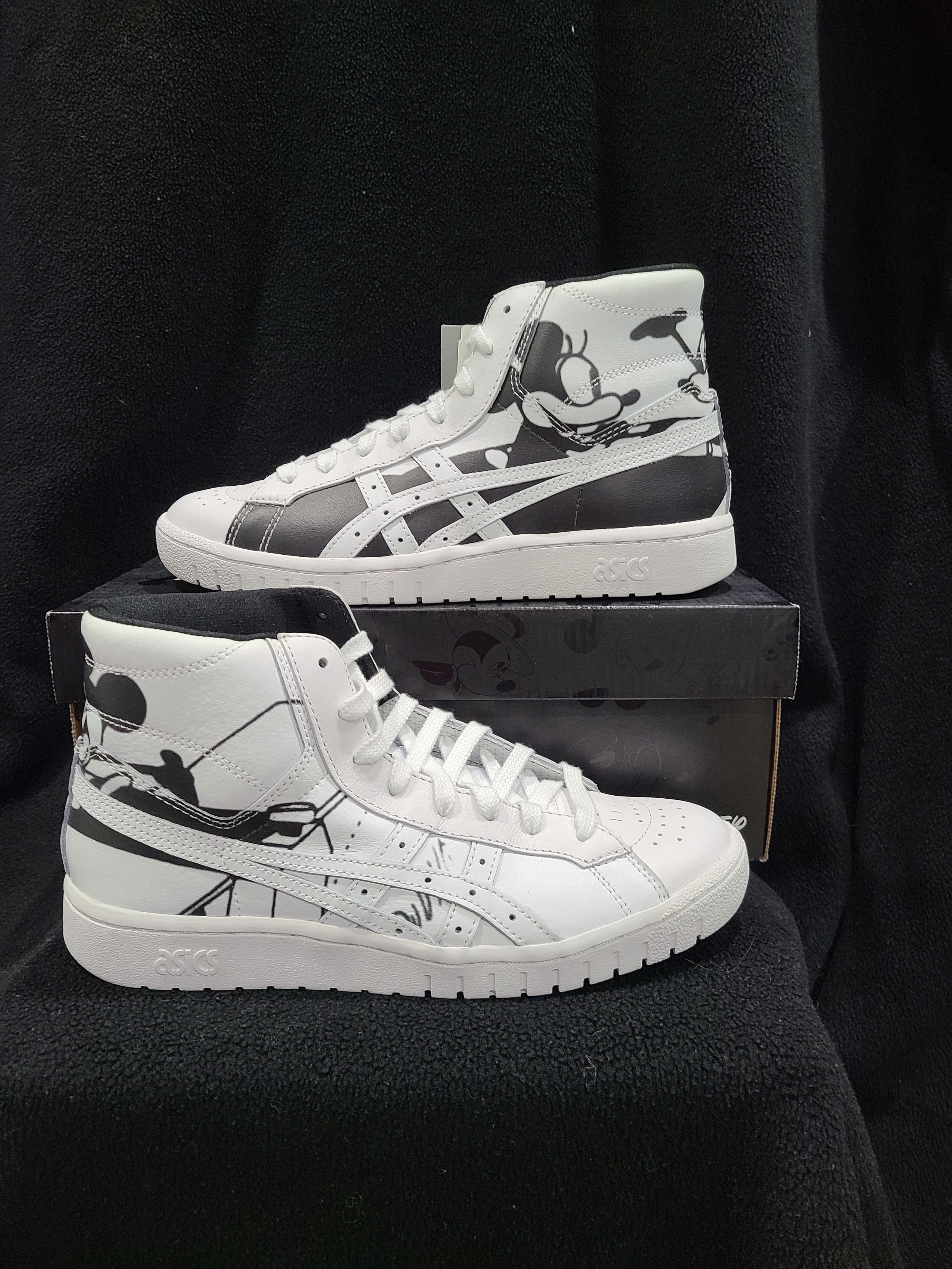 Asics × Disney ASICS Tiger Unisex GEL-PTG MT x Disney Shoes Size US 7 / EU 40 - 2 Thumbnail