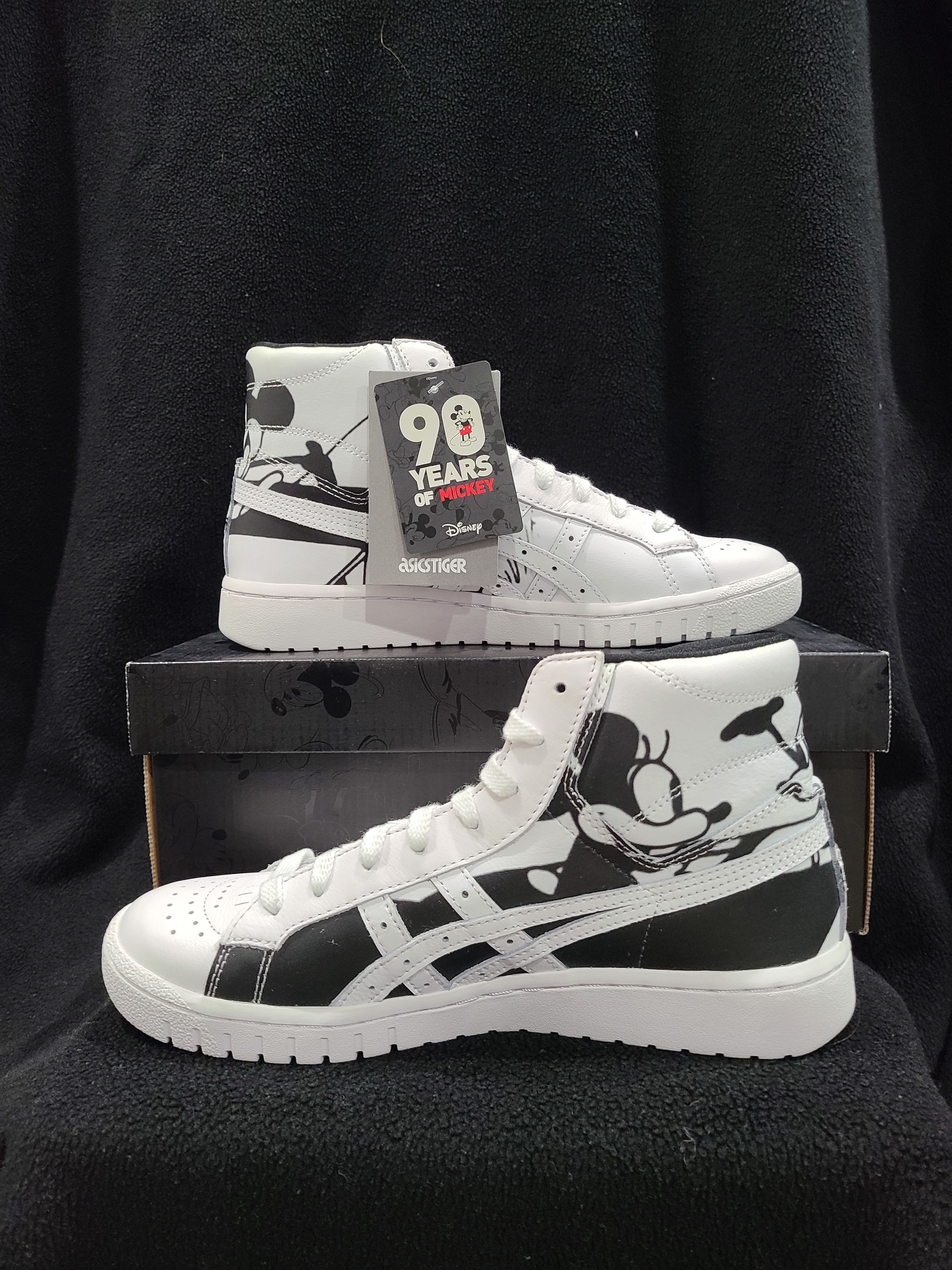 Asics × Disney ASICS Tiger Unisex GEL-PTG MT x Disney Shoes Size US 7 / EU 40 - 3 Thumbnail