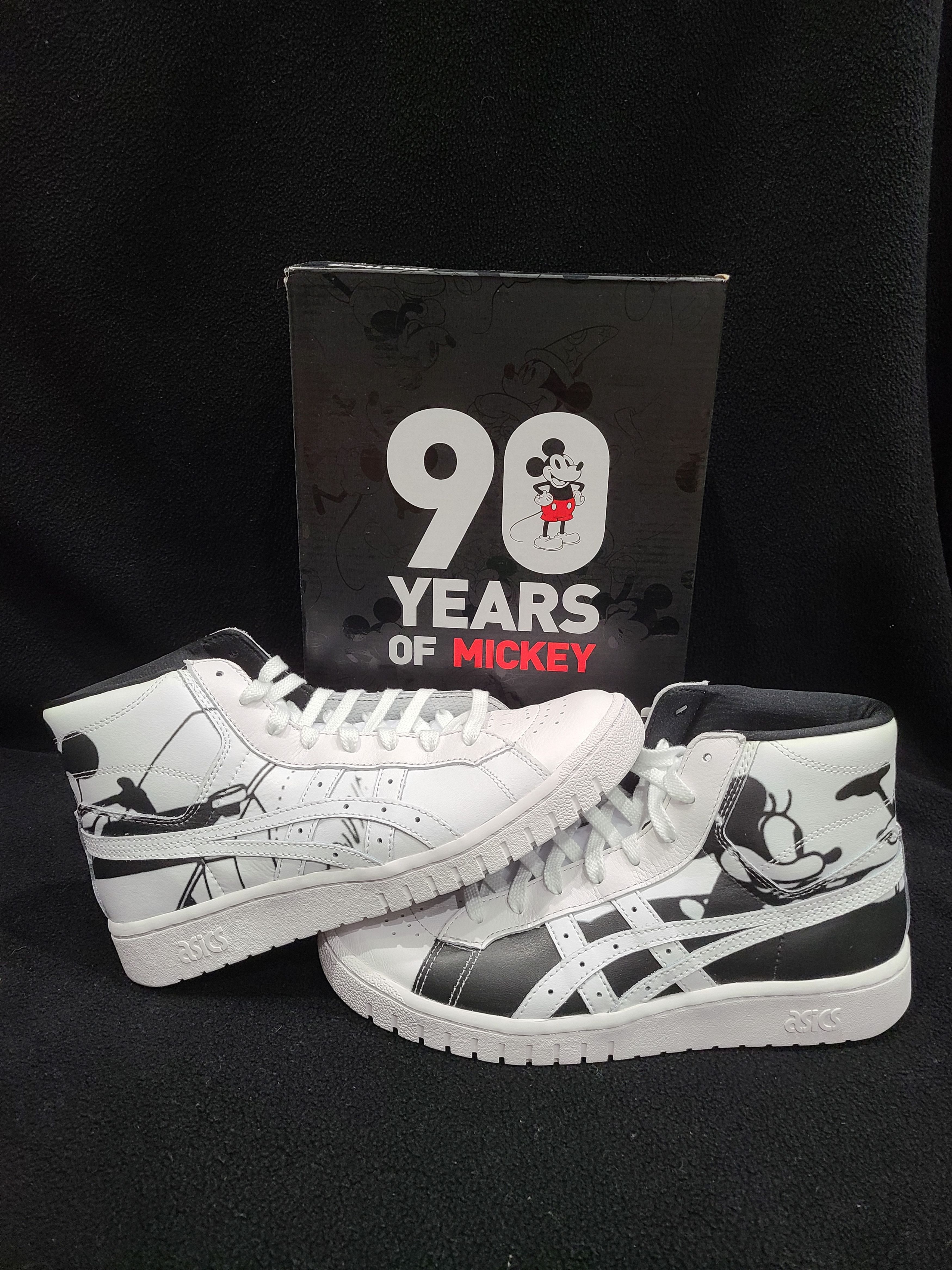 Asics × Disney ASICS Tiger Unisex GEL-PTG MT x Disney Shoes Size US 7 / EU 40 - 1 Thumbnail