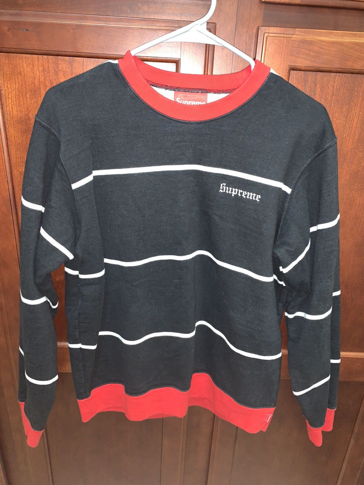 SUPREME STRIPED CREW NECK HOODIE PF4756 BLACK WHITE