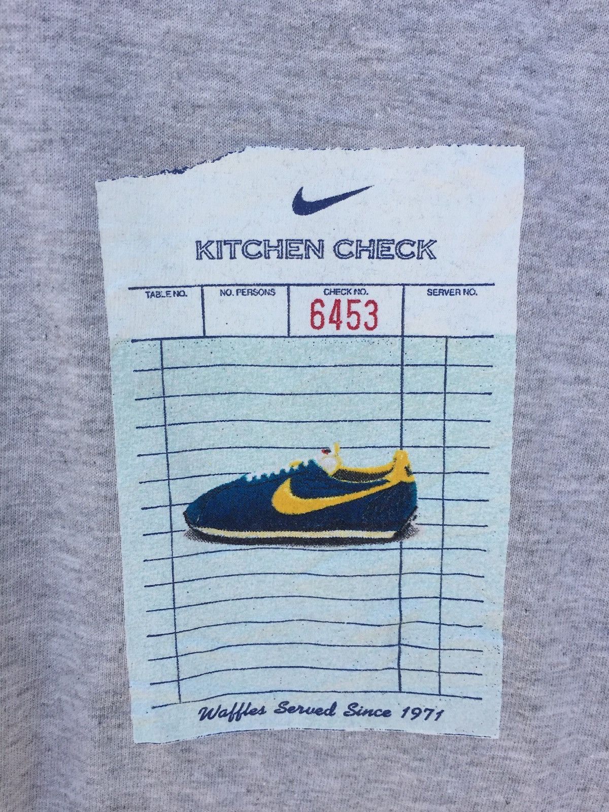 Nike Vintage 00s Nike Waffle ‘Kitchen Check’ graphic tee Size US L / EU 52-54 / 3 - 3 Thumbnail