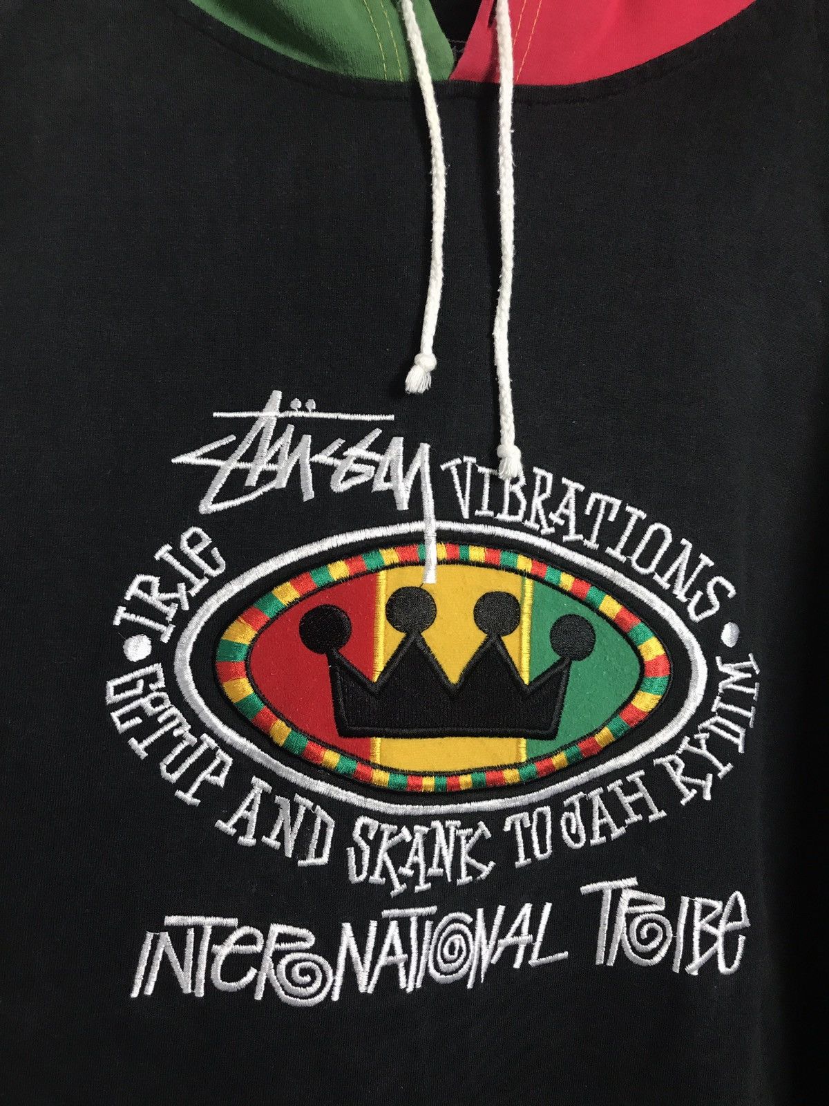 Vtg good 90s Stussy gear jah irie life jamaican rastafari sweatshirt pullover L size