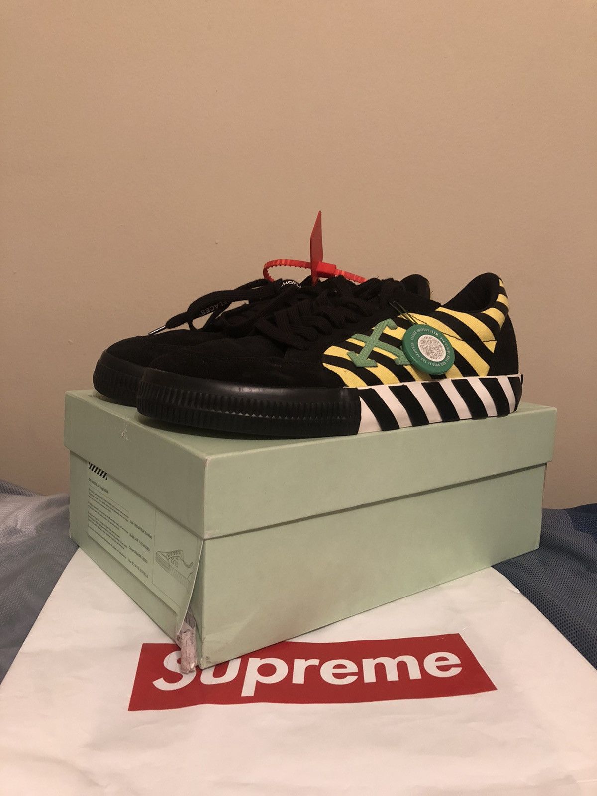 Off white vulc low black yellow green hotsell