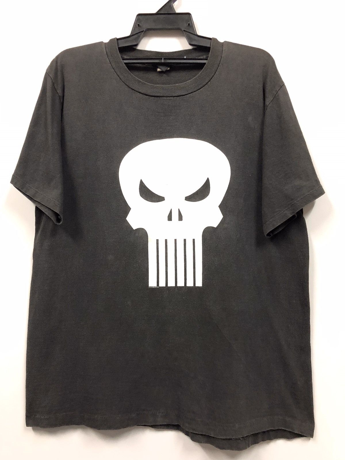 Cartoon Network × Marvel Comics × Vintage Vintage 90s Punisher Marvel Comics Faded Tee Size US L / EU 52-54 / 3 - 1 Thumbnail