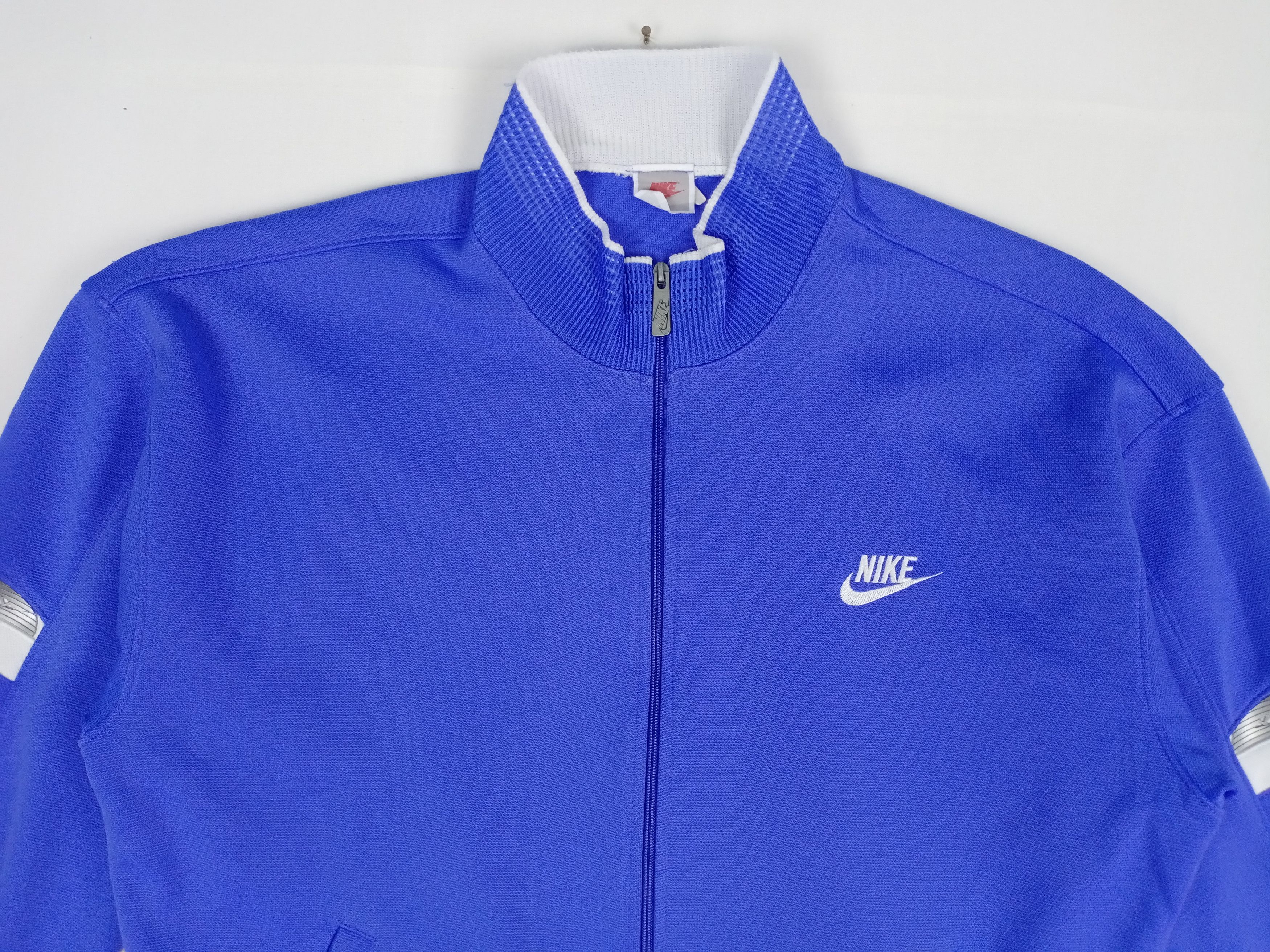Nike × Vintage Vintage 90s Nike Gray Tag Embroidered logo Sweater Size US XL / EU 56 / 4 - 8 Thumbnail