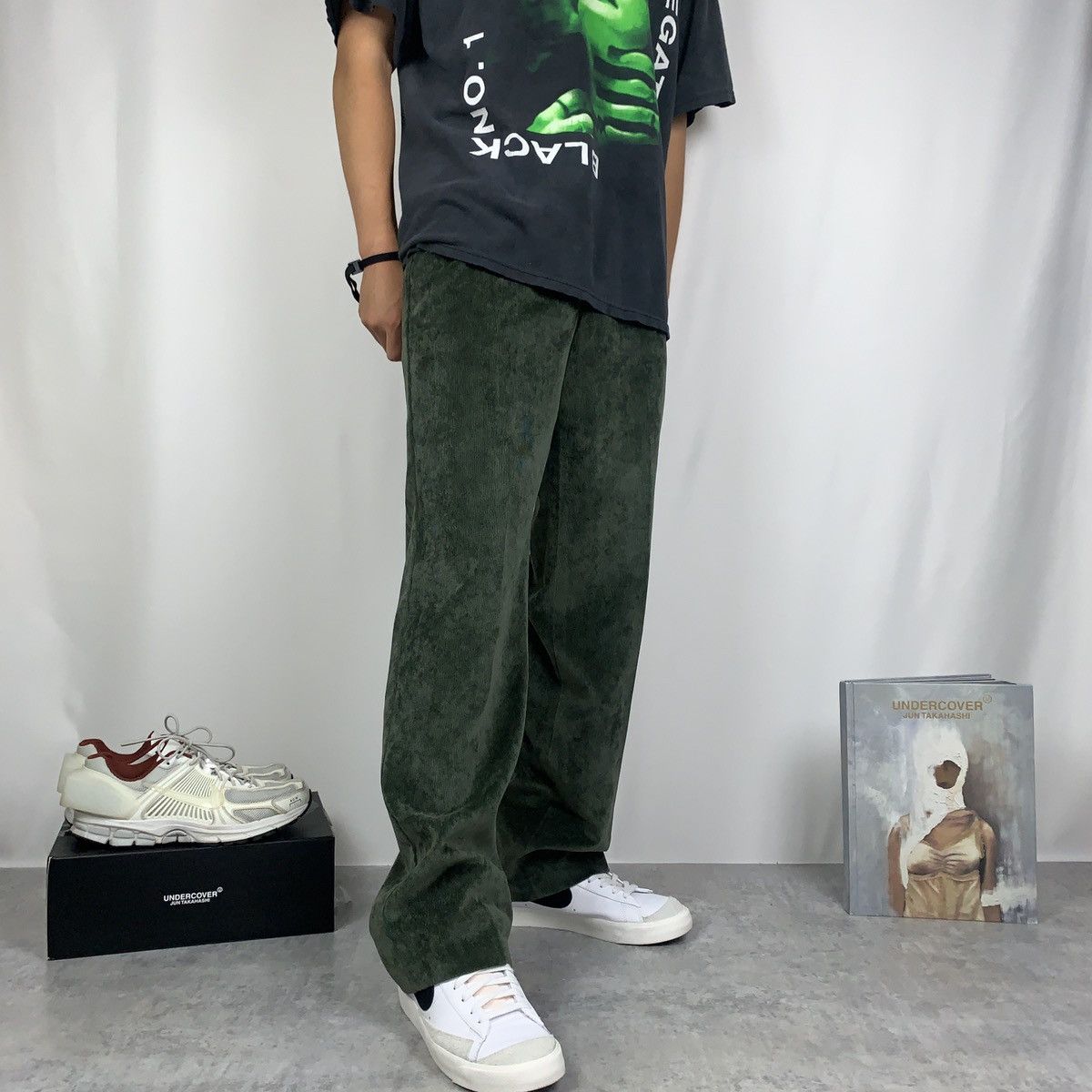 Olive Faded Corduroy Pants 32