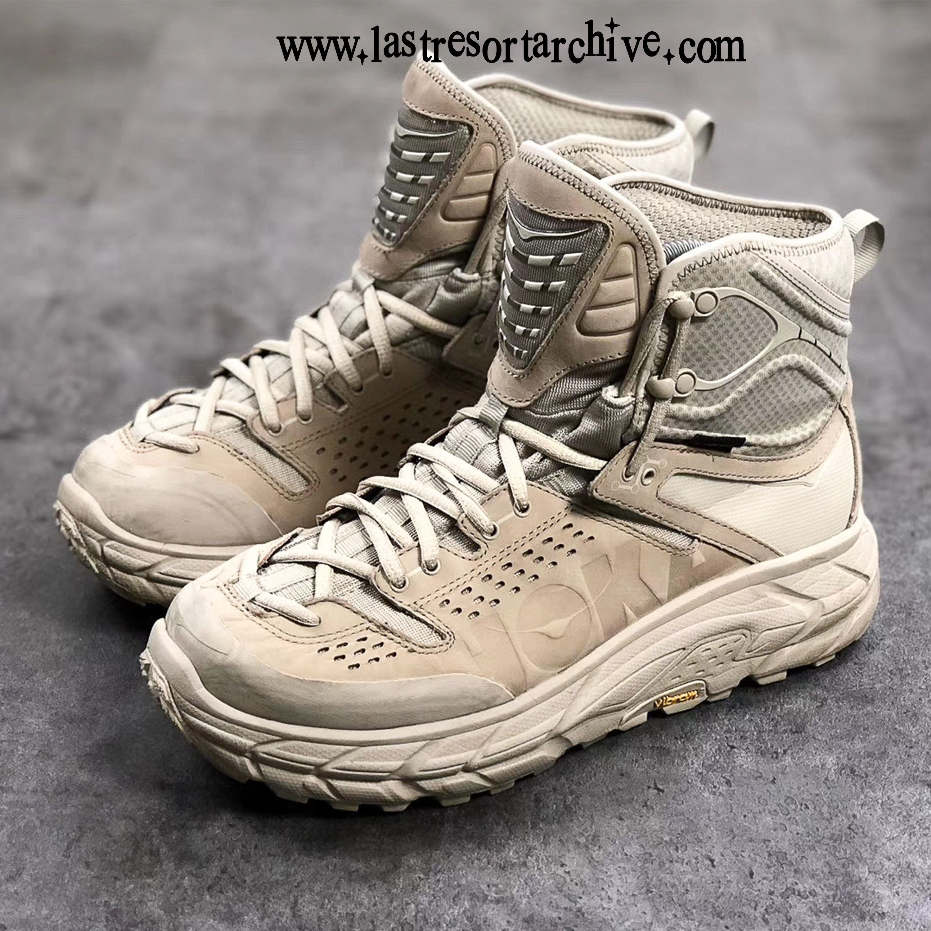 Hoka One One Tor Ultra Tan Boot 