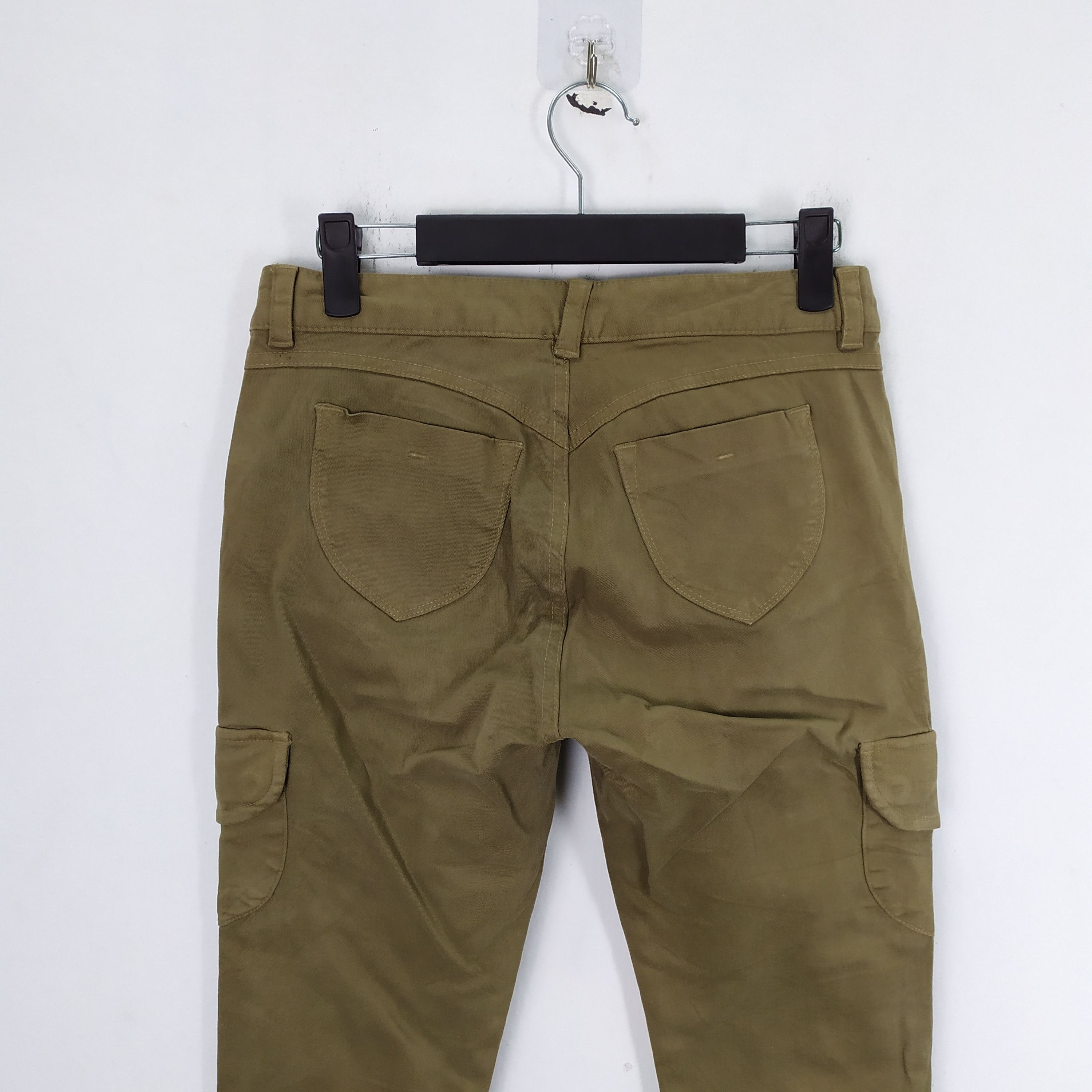 Garment Reproduction of Workers × Japanese Brand STAFF MILITARY SKINNY CARGO PANTS Size US 28 / EU 44 - 8 Thumbnail