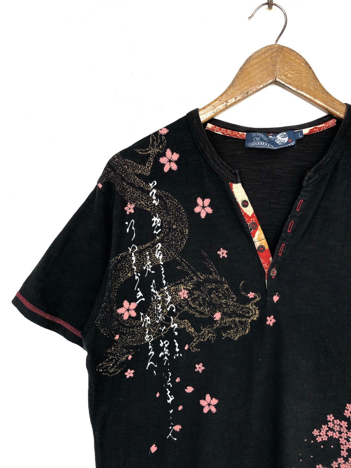 Karakuri Tamashii Vintage Japan Dragon 🐉 Embroidered Sakura Sukajan Shirt Size US M / EU 48-50 / 2 - 2 Thumbnail