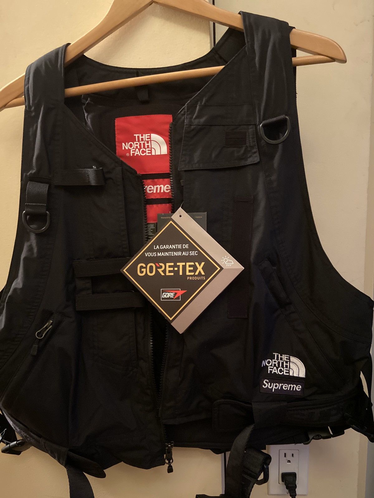 Supreme × The North Face Deadstock Supreme x TNF RTG Vest Only SS20 |  Grailed