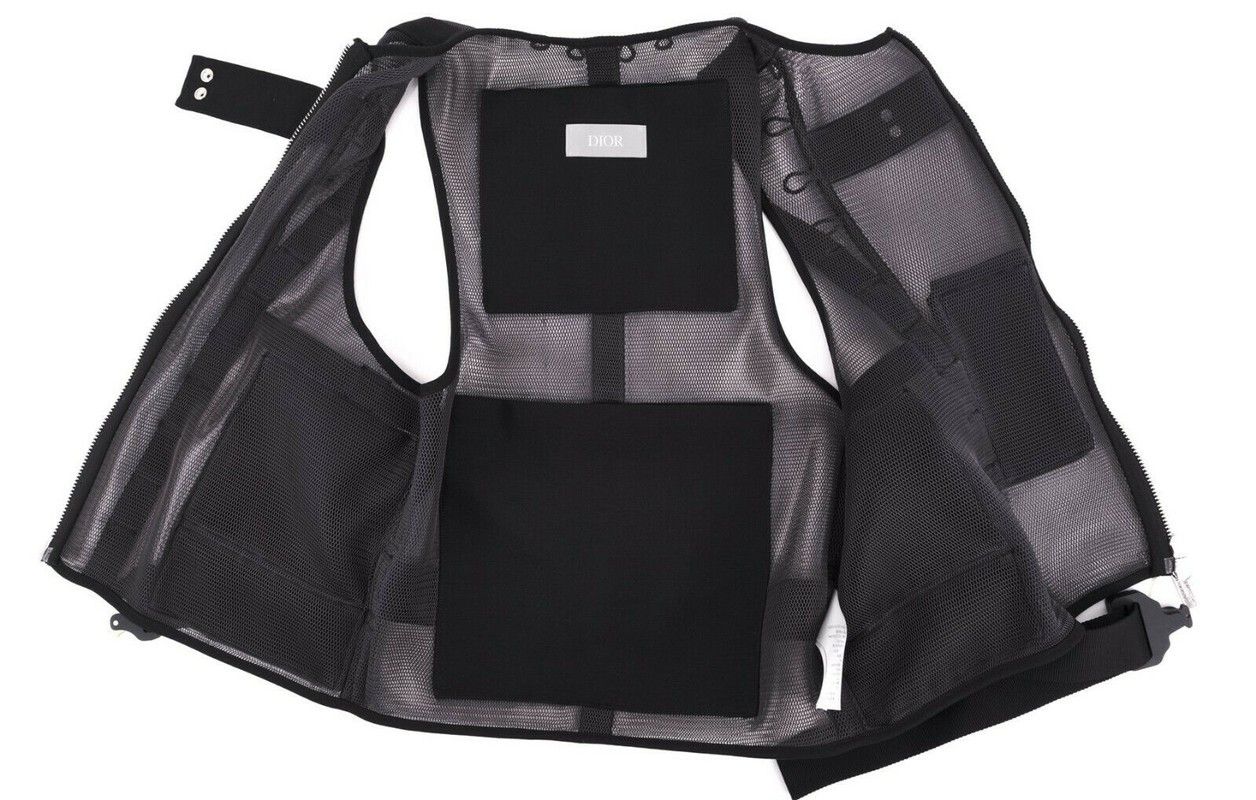 Dior Dior x alyx x Kim jones technical vest Size US M / EU 48-50 / 2 - 4 Thumbnail