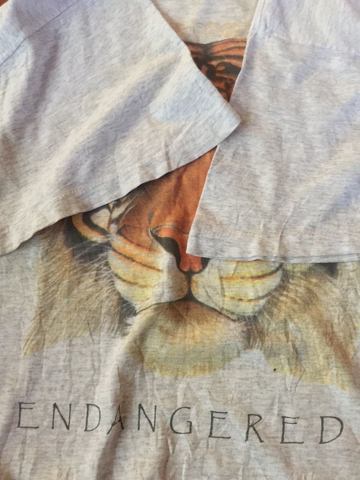 Japanese Brand Vtg Endangered Tiger Distressed Tee Size US M / EU 48-50 / 2 - 5 Thumbnail