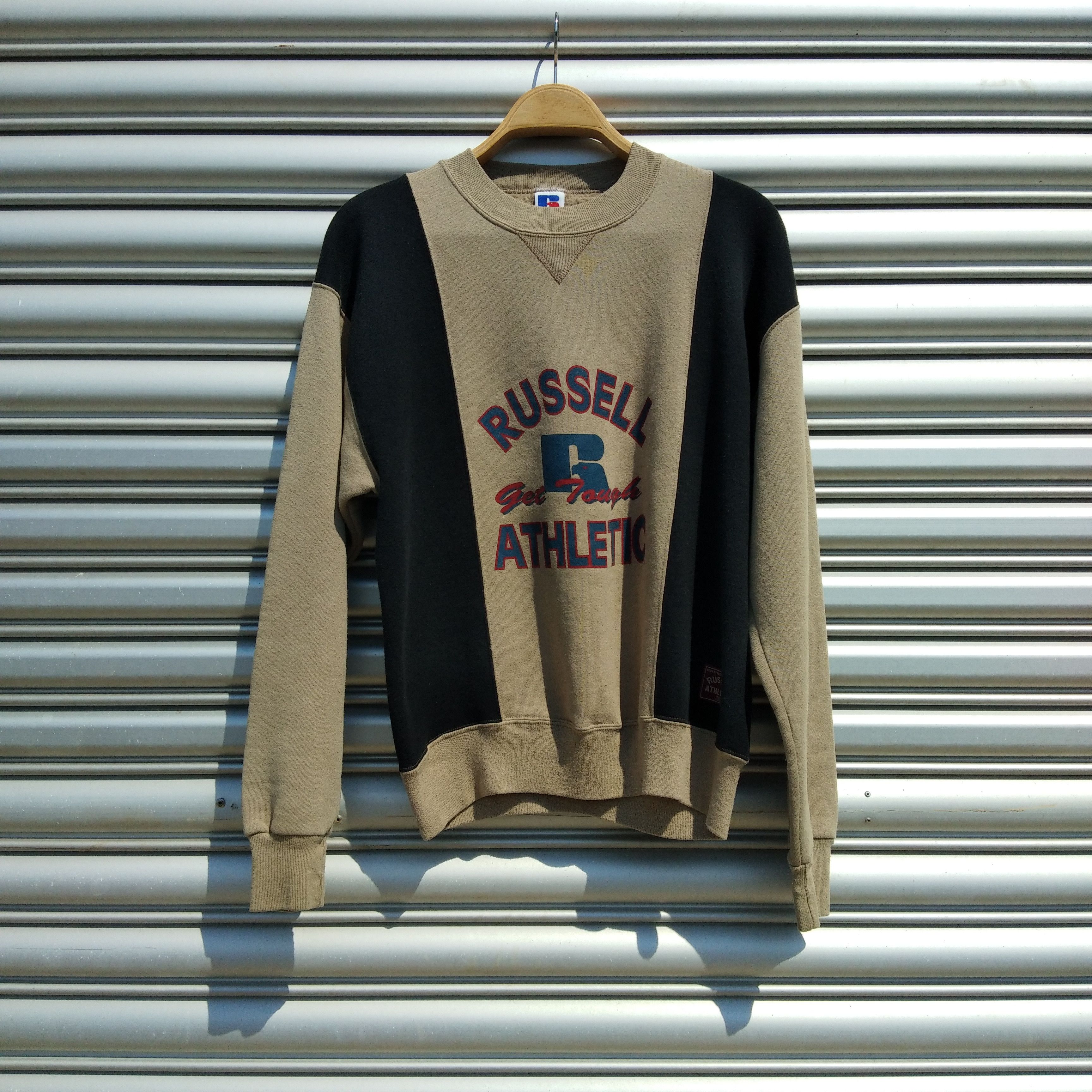 Sweatshirt Vintage Russell Athletic Années 80 - Taille M, Rouge, Coupe Regular, Occasion Très Bon État