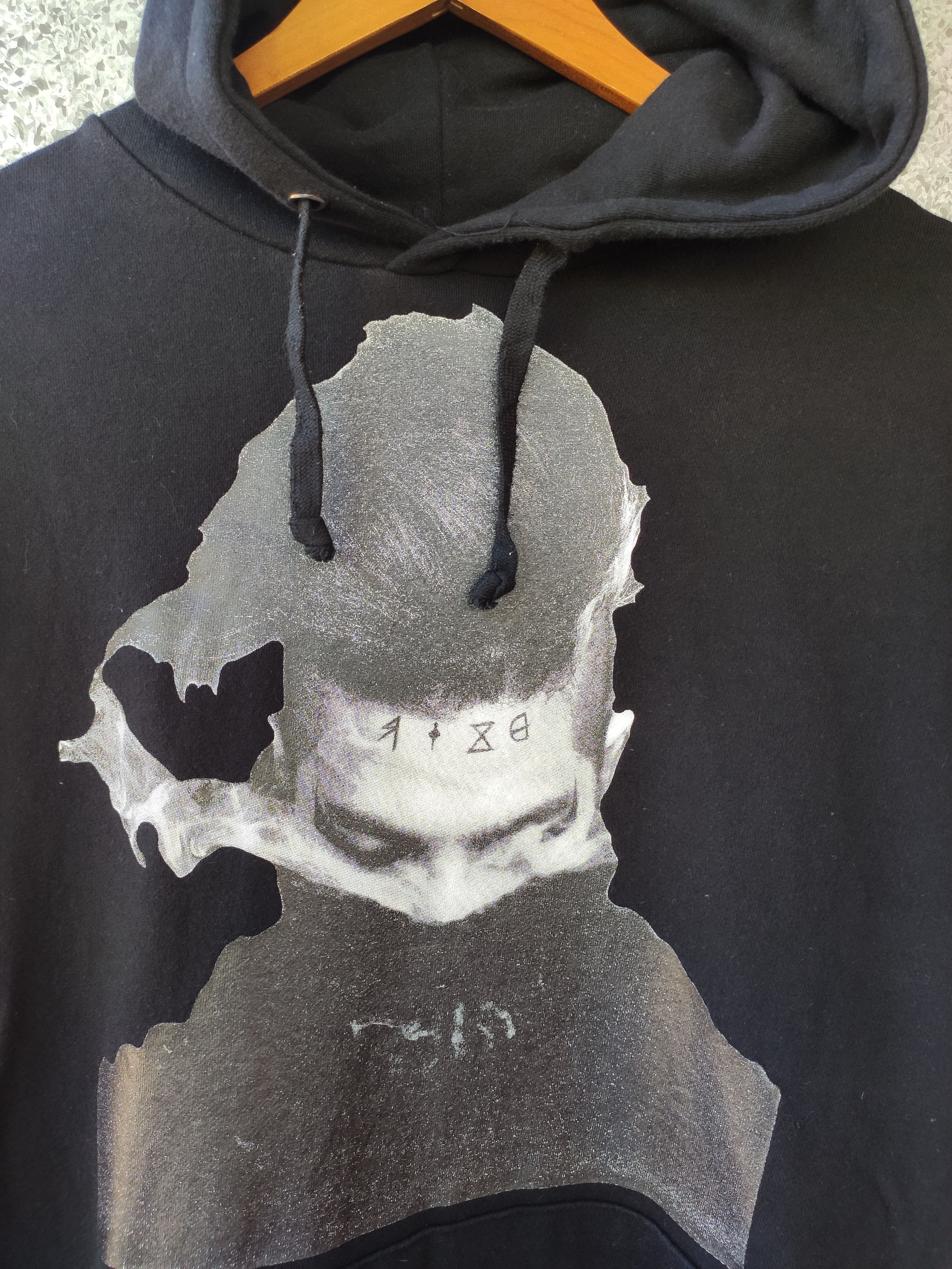 Band Tees Rise Tae Yang Hoodies kpop Size US L / EU 52-54 / 3 - 2 Thumbnail