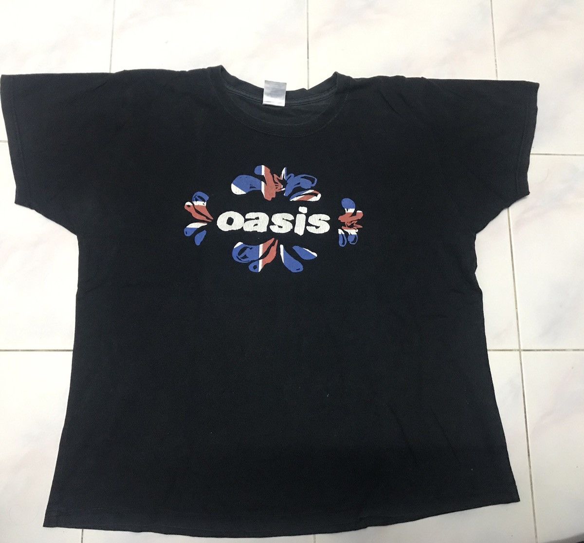 Band Tees × Gildan × Vintage Vintage Rare Oasis Wembley Stadium London Concert 2009 Size US XL / EU 56 / 4 - 2 Thumbnail