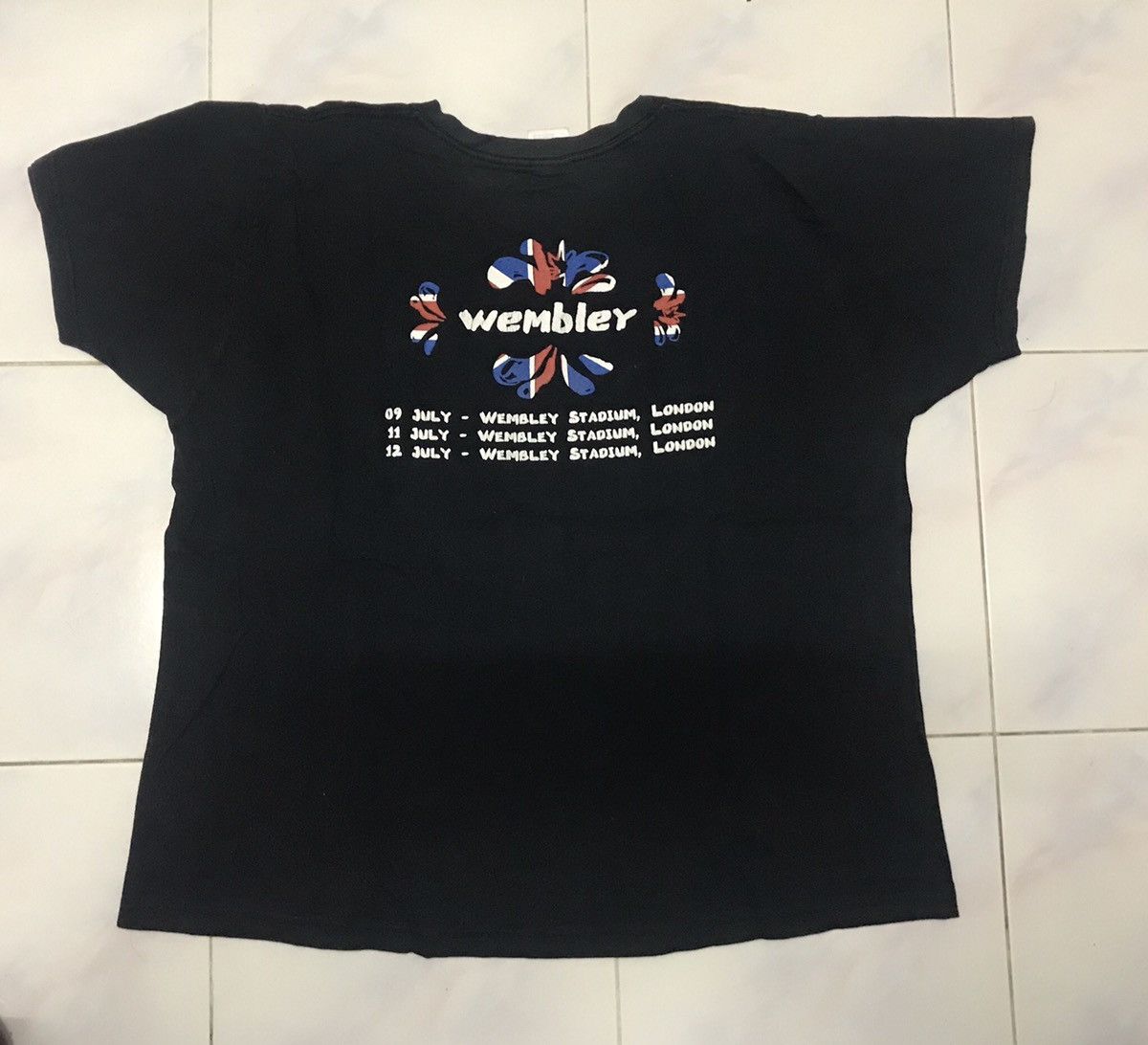 Band Tees × Gildan × Vintage Vintage Rare Oasis Wembley Stadium London Concert 2009 Size US XL / EU 56 / 4 - 4 Thumbnail