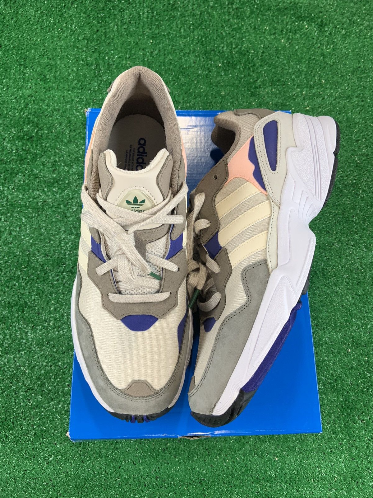 adidas yung vintage brown