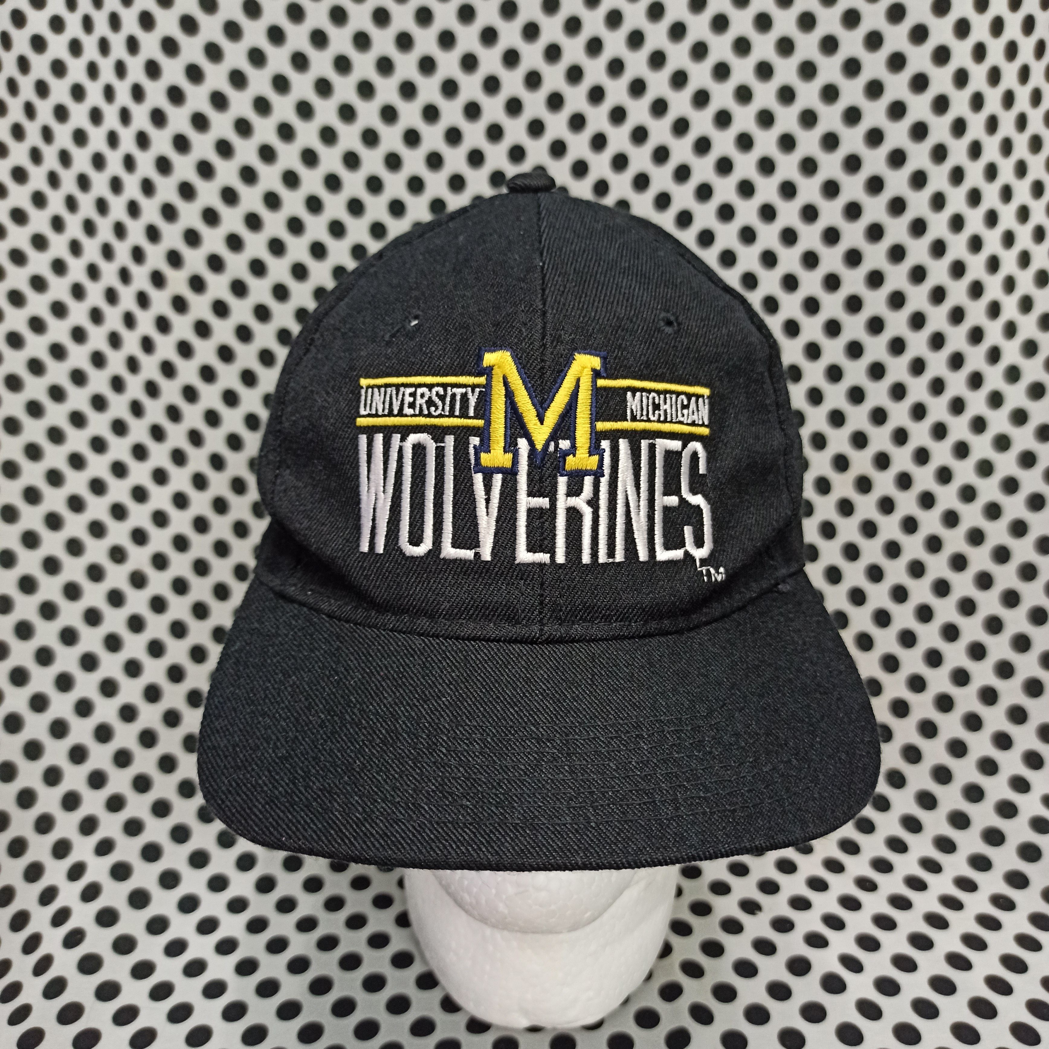 University Michigan Wolverines Cap Hat