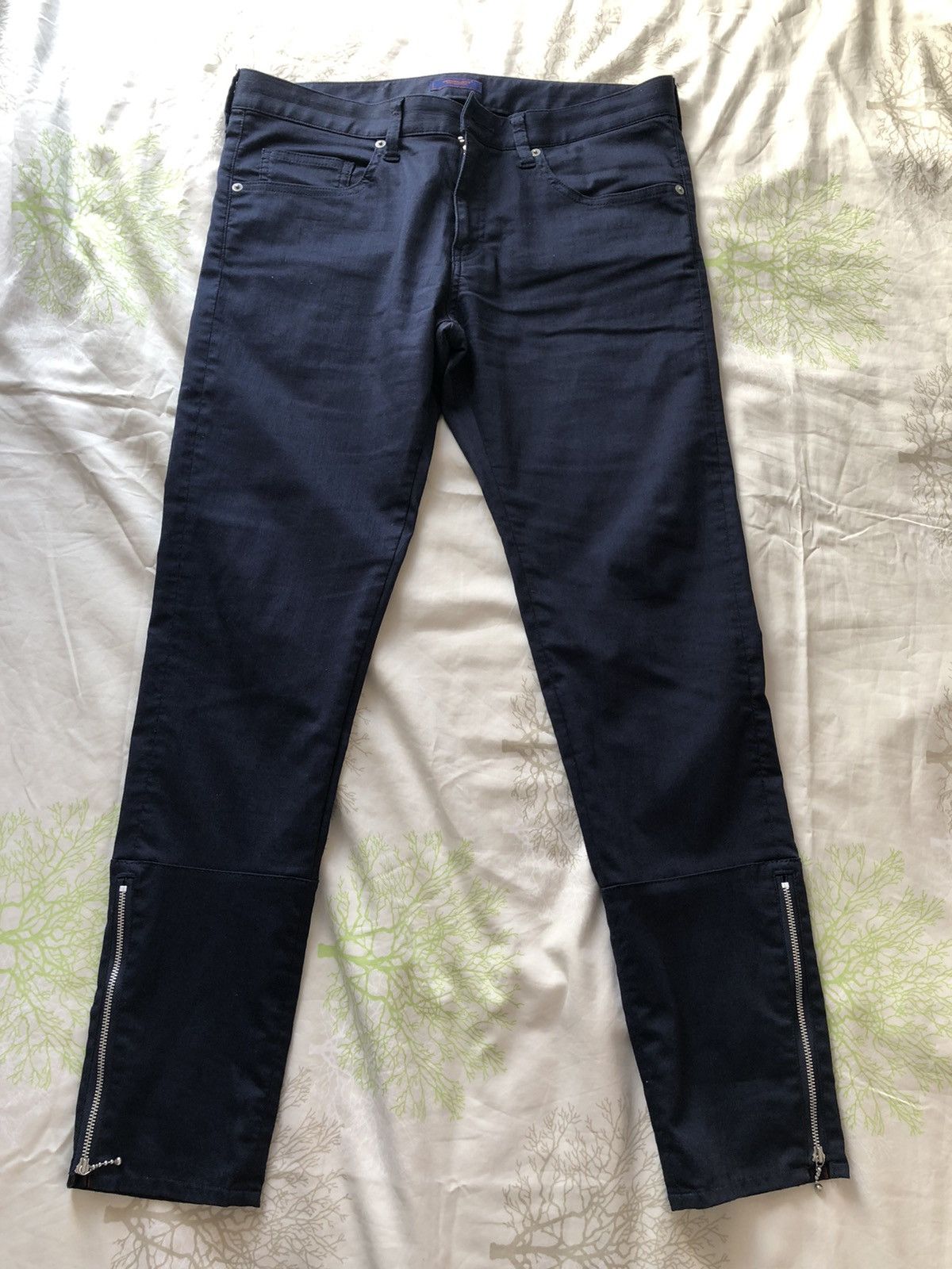 Undercover “BUT BEAUTIFUL 2016 F/W Size US 32 / EU 48 - 1 Thumbnail