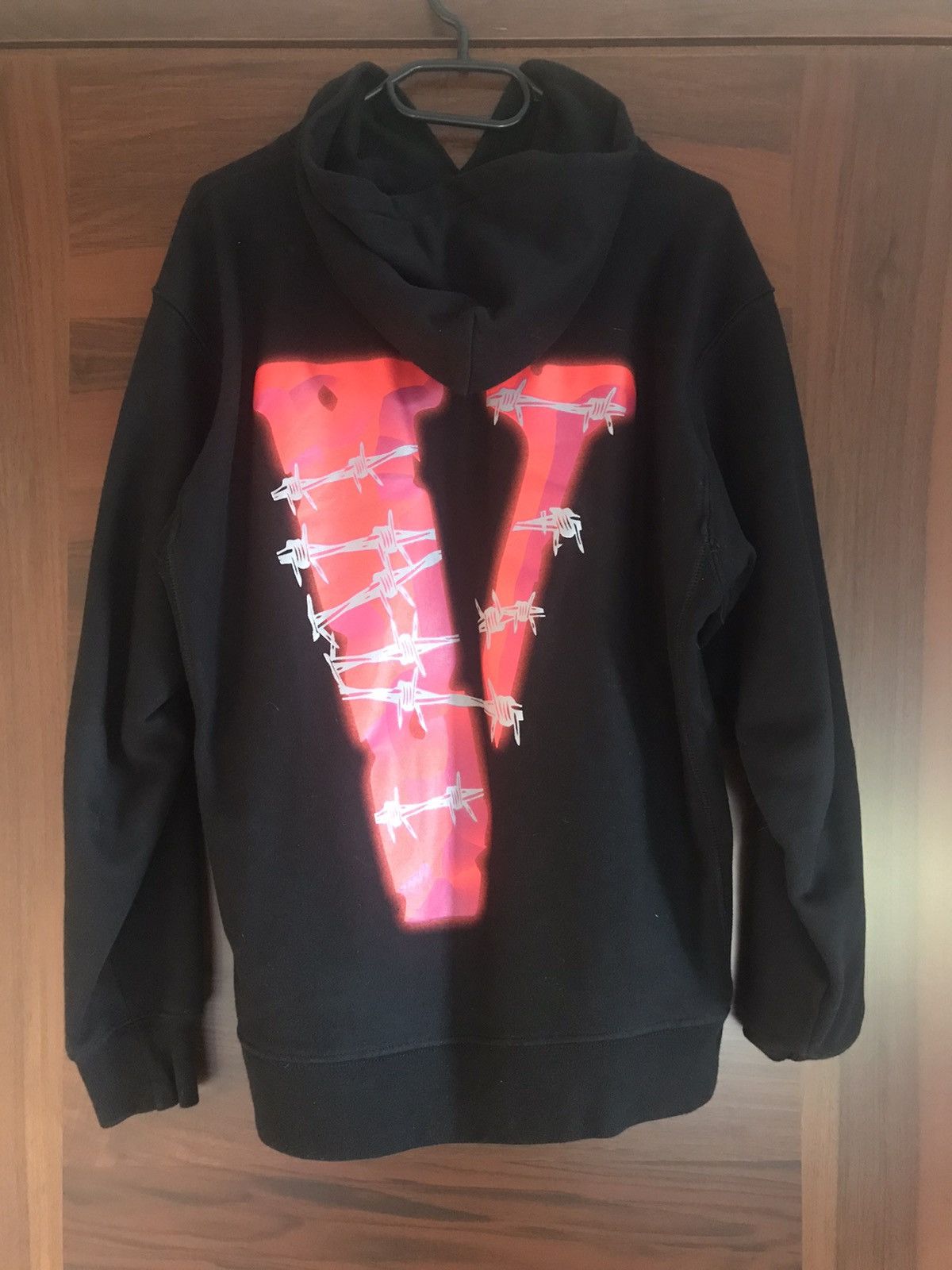 Juice Wrld X Vlone Hoodie 🥵🔥🔥🔥 $250 📥💸 #juicewrld