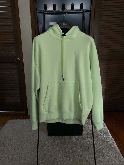 Nikelab hoodie barely sales volt