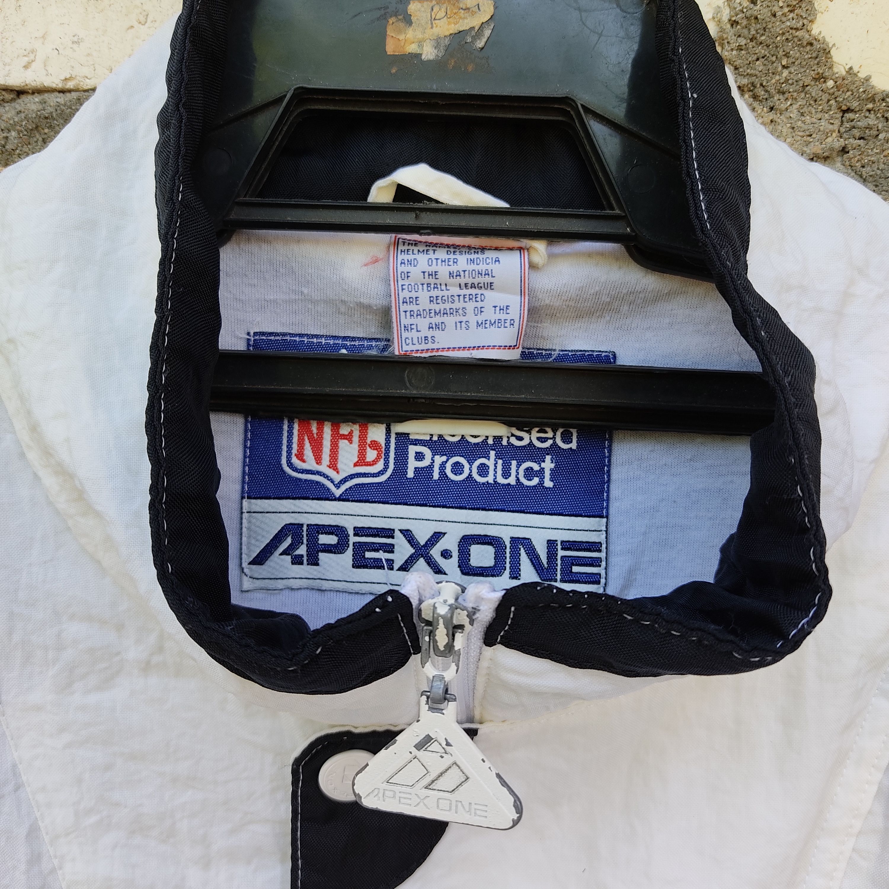 Apex One Vintage Apex One x Nfl x Raiders Size US XXL / EU 58 / 5 - 6 Thumbnail